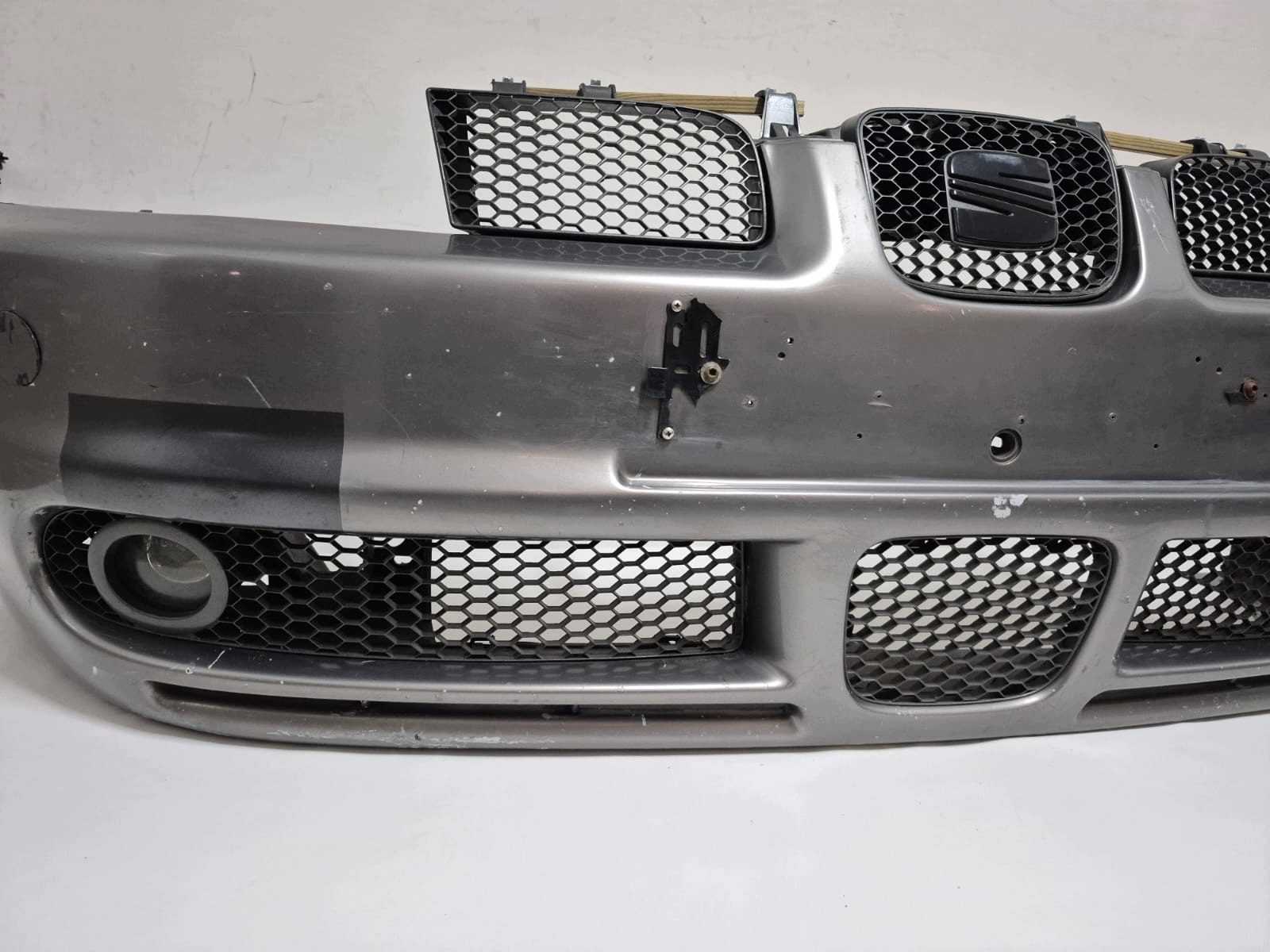 SEAT LEON and CUPRA TOP SPORT 98- bumper front front 1M0807221AJ