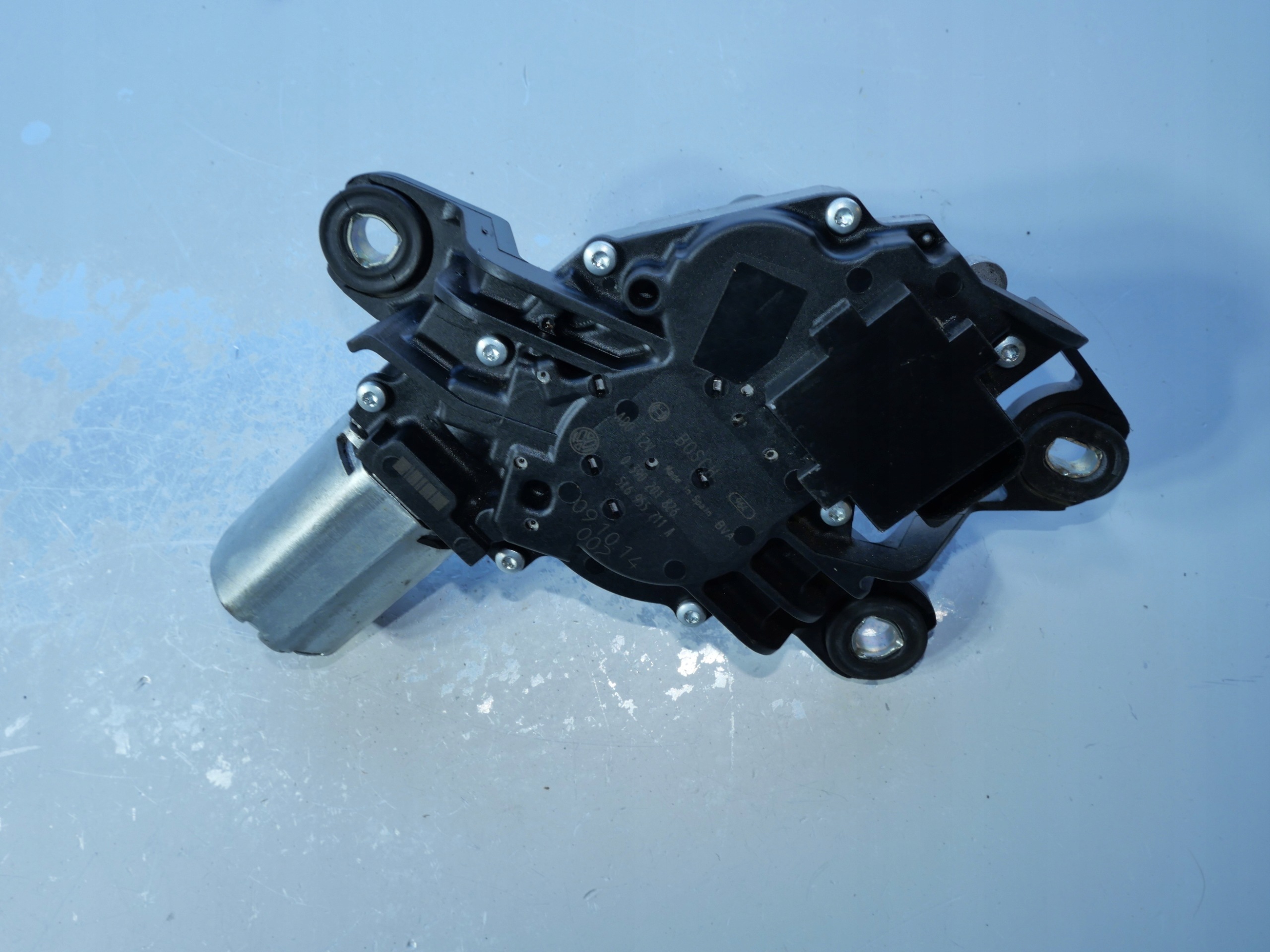 VW GOLF VI Motor Wischer heck 5K6955711A
