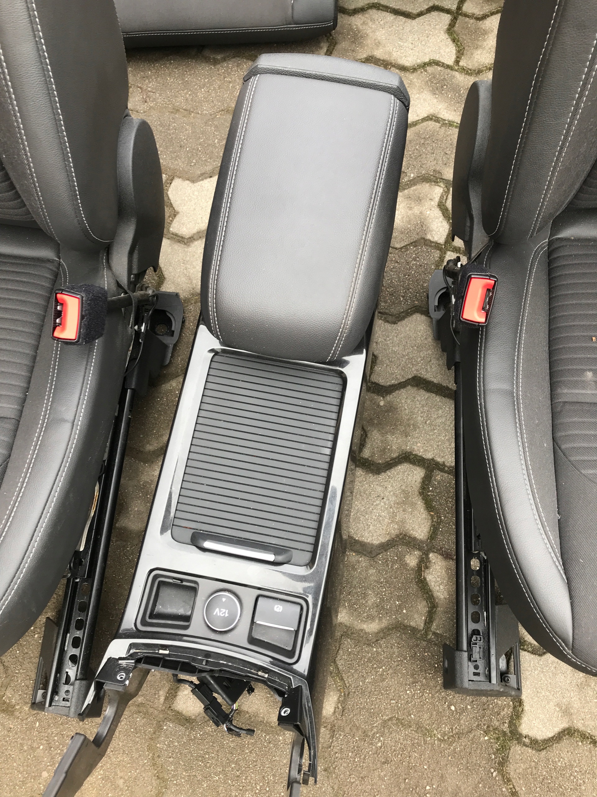 кресло диван бочки тунель кожзам KUGA MK2 РЕСТАЙЛИНГ