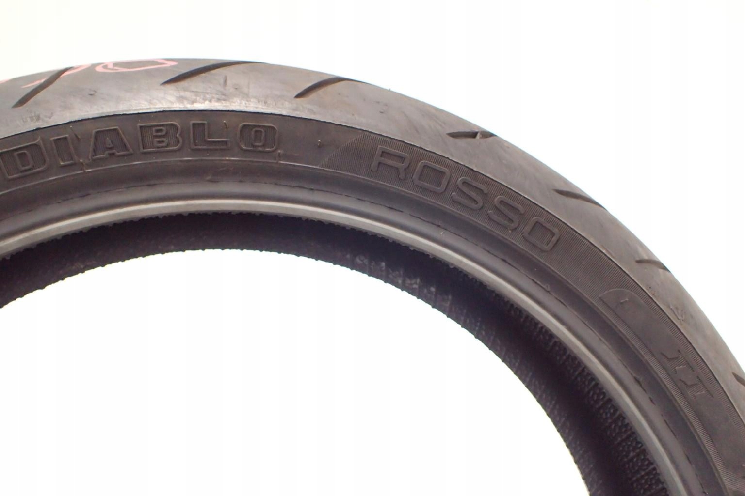 Pirelli Diablo Rosso II 120/70/17 3,5mm Opona 2018 Model Diablo Rosso II