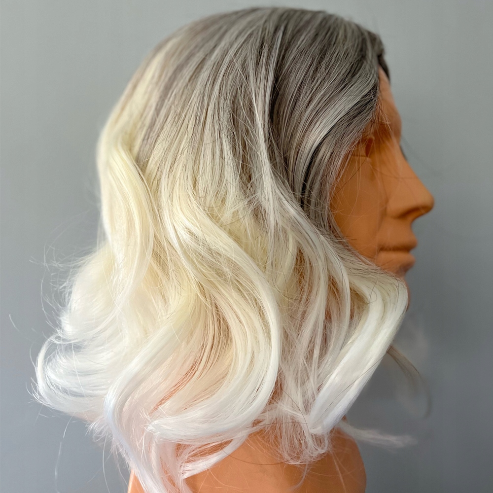 PERUKA WŁOSY BLOND OMBRE BOB KRÓTKIE FALE W36 Marka Korbi