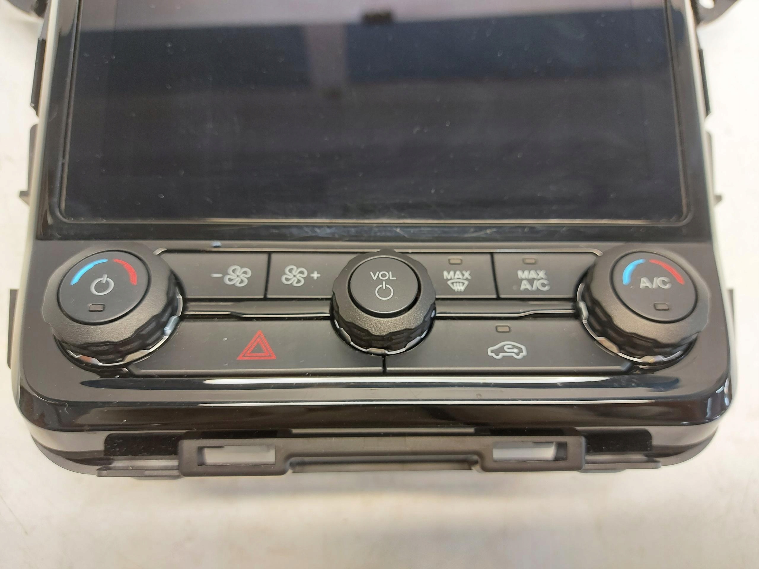 Ford Ranger VI 6 AMAROK II PANEL EKRAN display IDEALNY