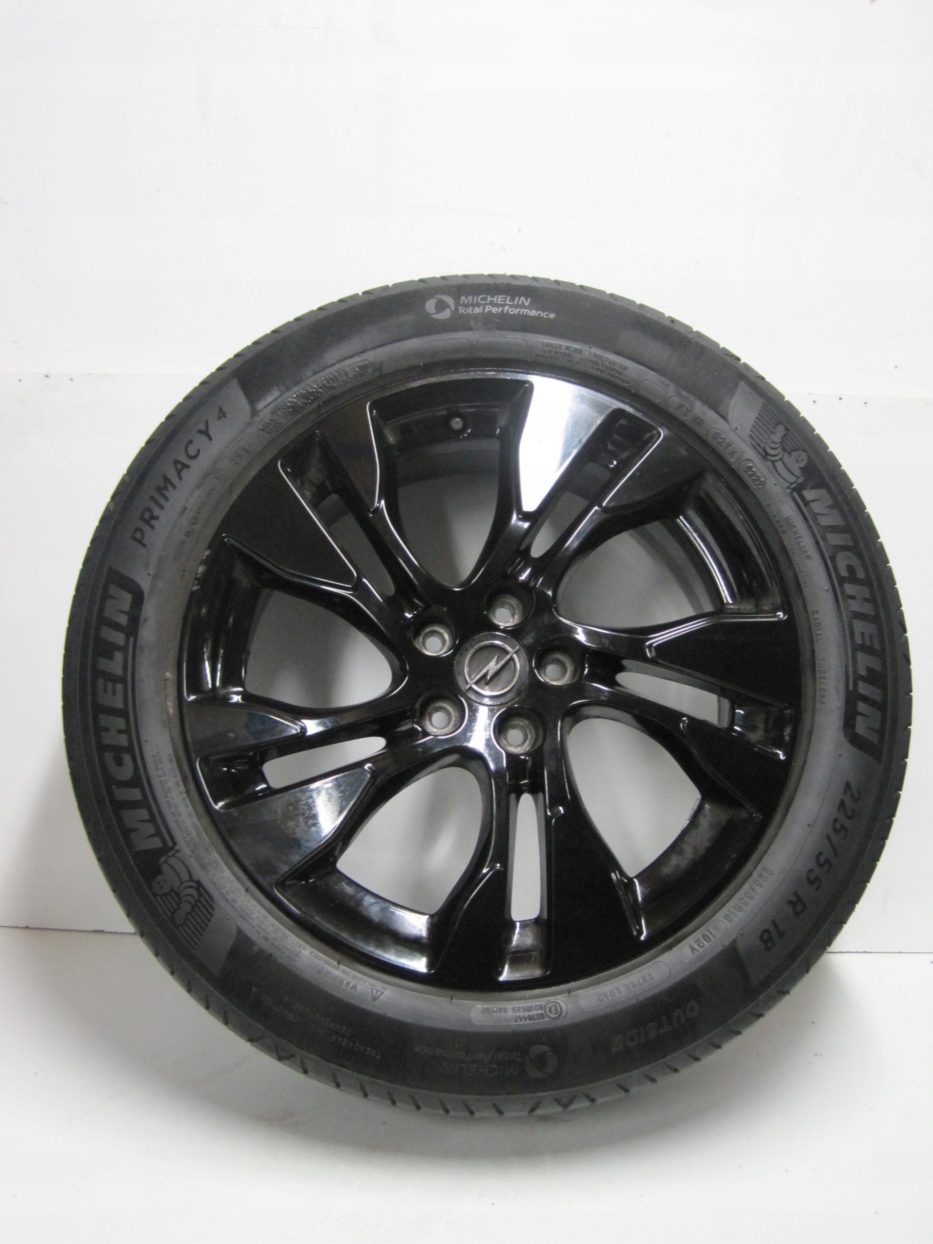 wheels discs tyres OPEL GRANDLAND R18 24R