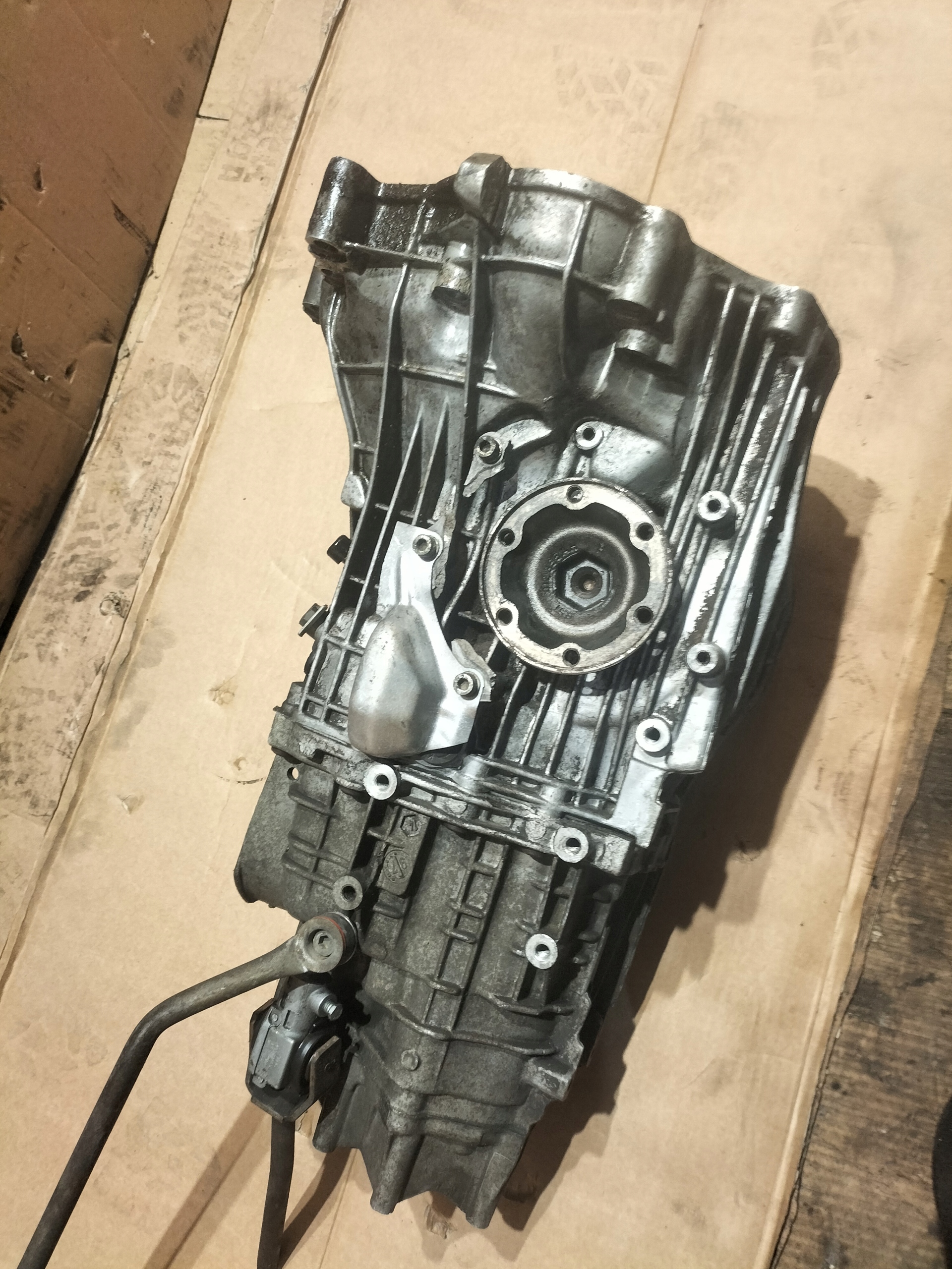 Boîte de vitesses AUDI 1.8B DHZ