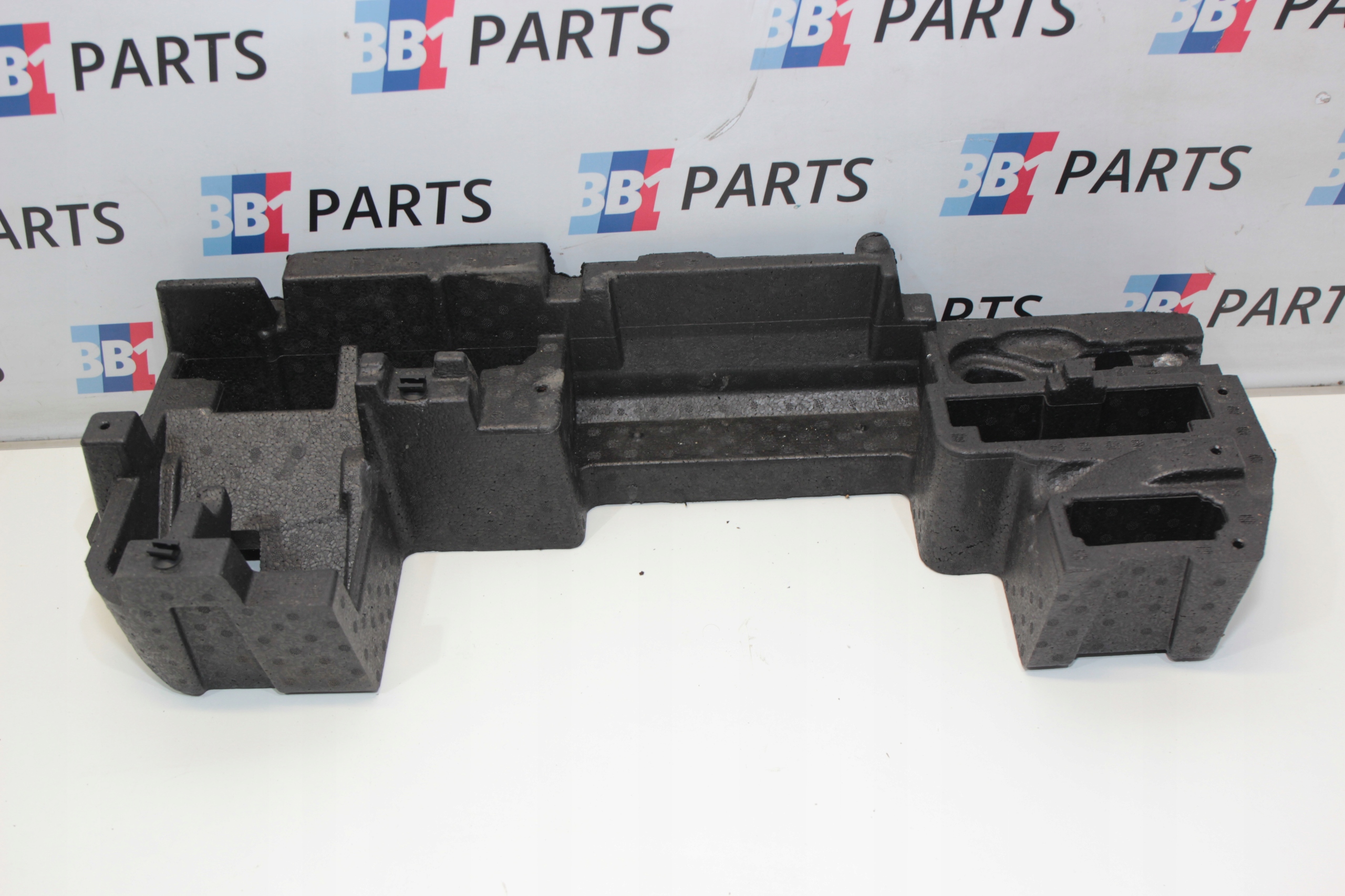 BMW F33 polystirene boot floor well 7322188