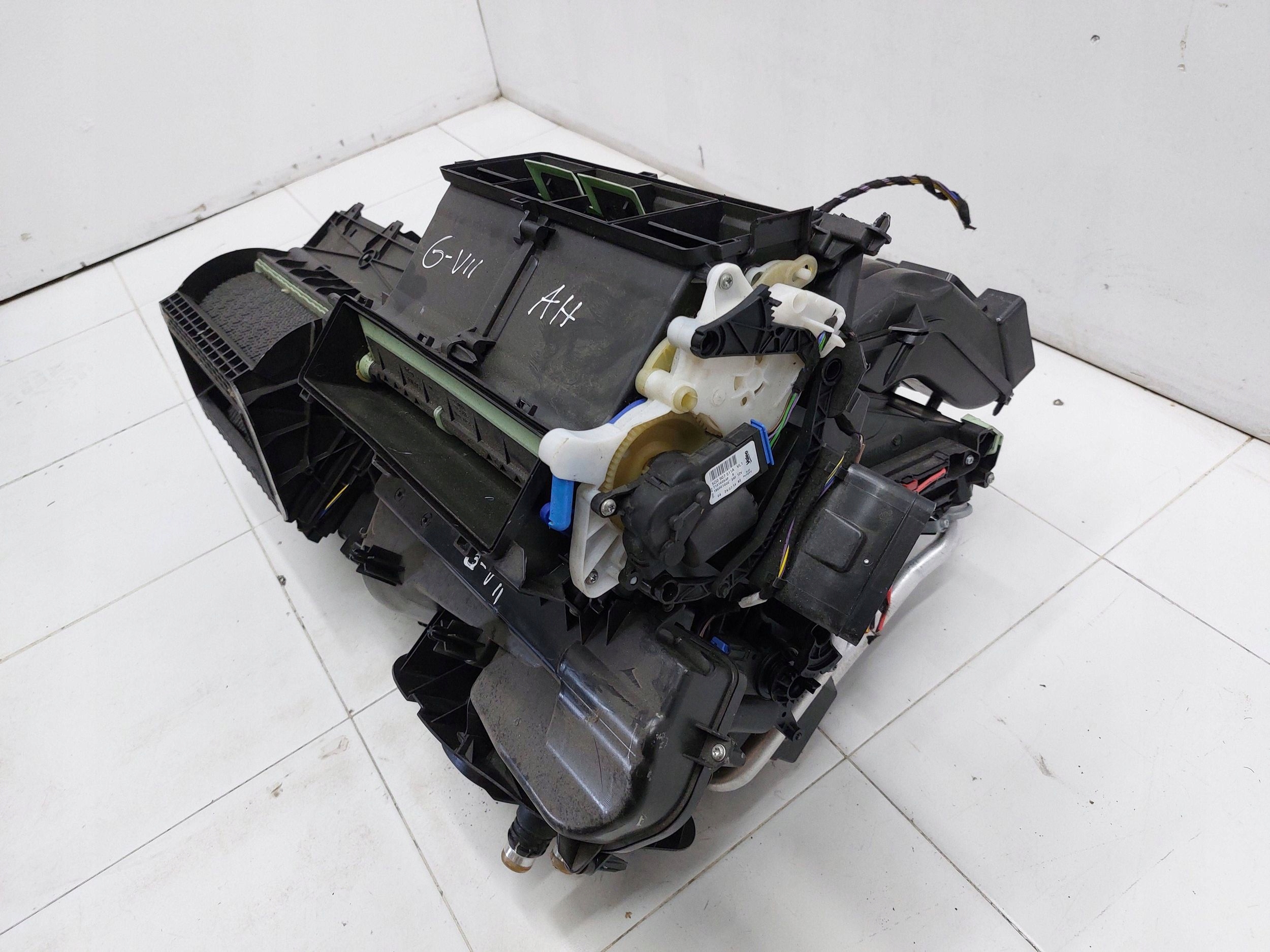VW GOLF VII LEON III AUDI A3 8V heater heating EUROPA 5Q1820002AH