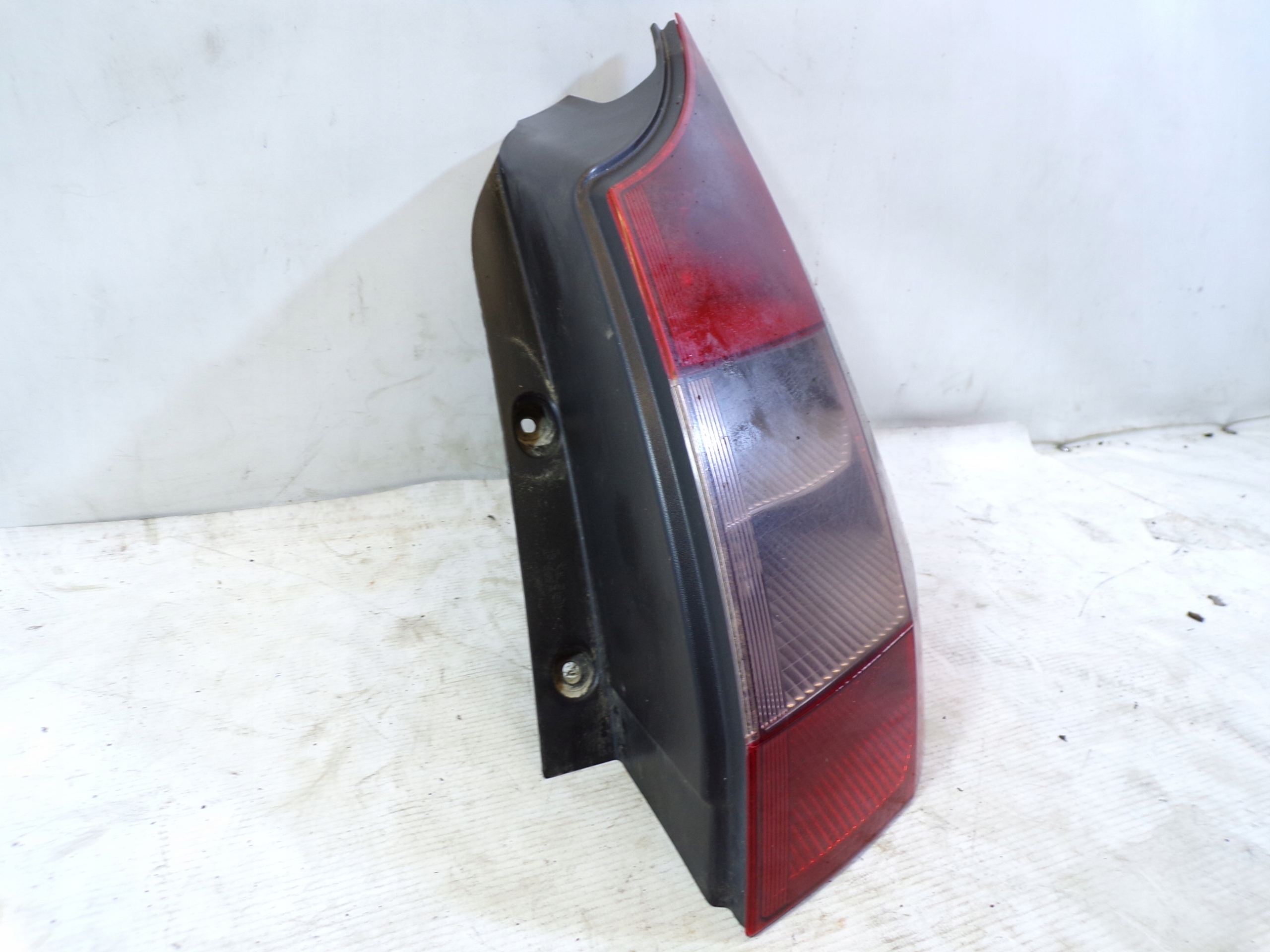 light rear rear part right RENAULT SCENIC 2 II PRZYCIEMNIONA (5)