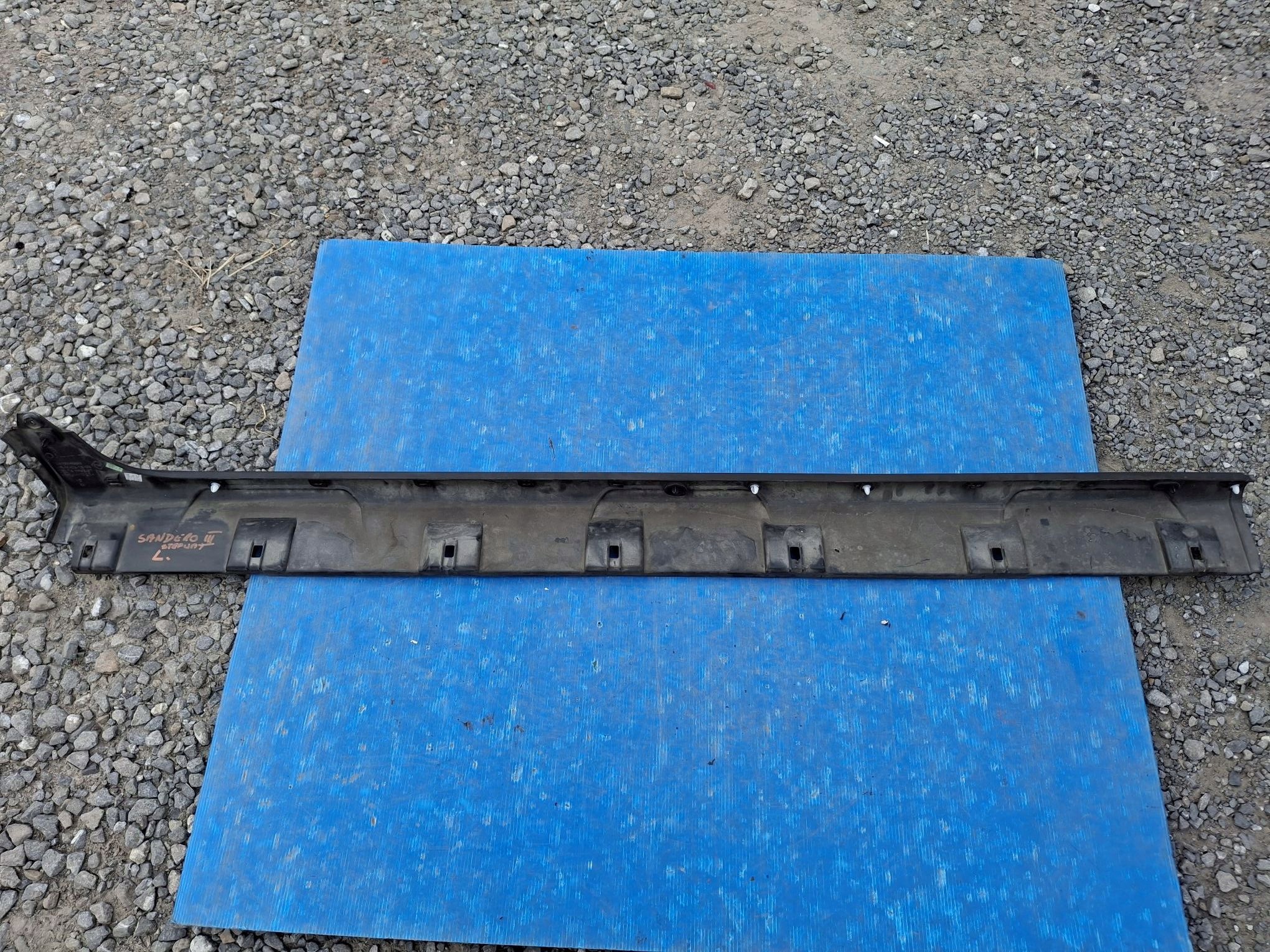 moulding threshold left threshold DACIA SANDERO III STEPWAY 2020R->