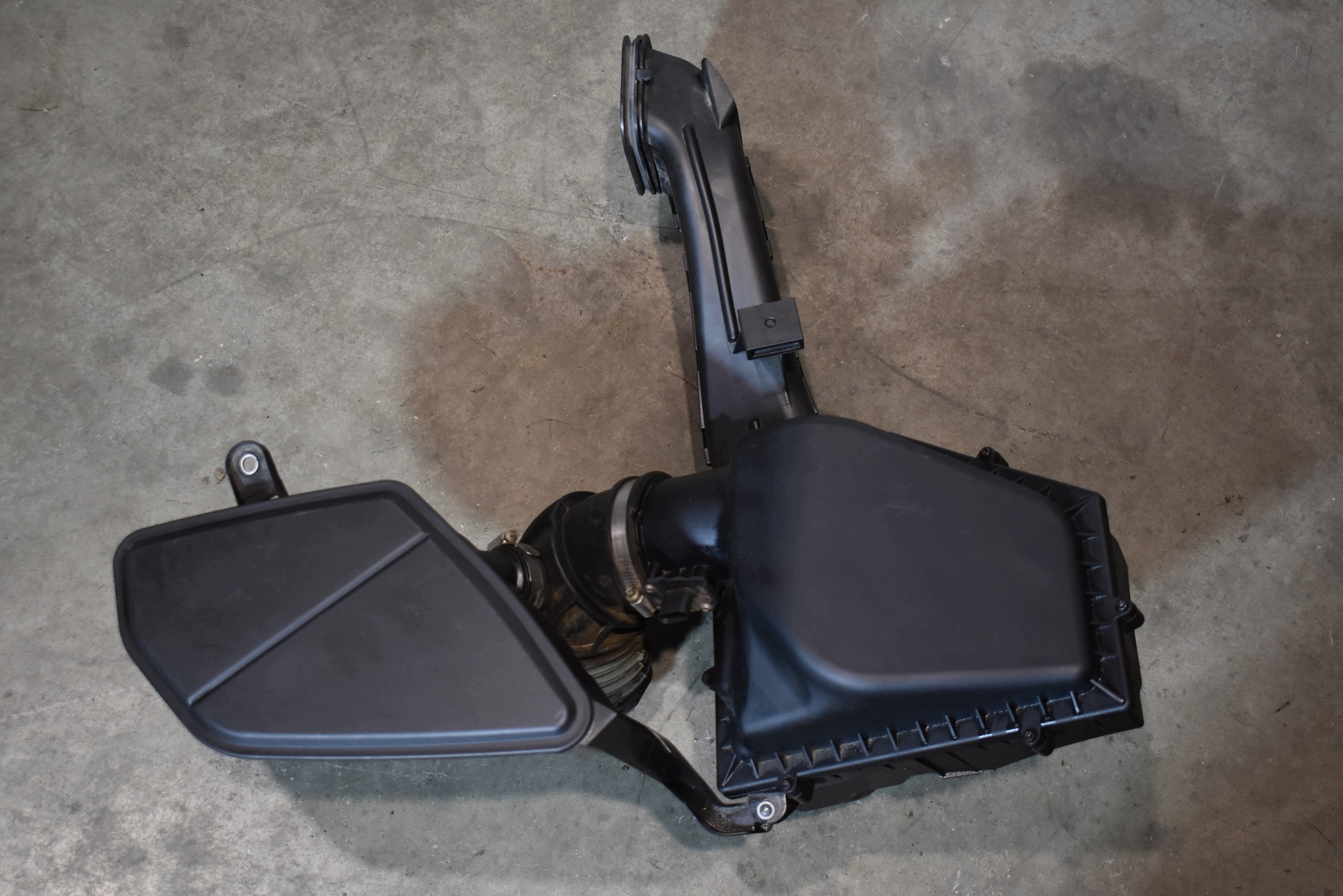 IDEALNY filter air pipe REZONATOR BMW X3 G01 G02 1