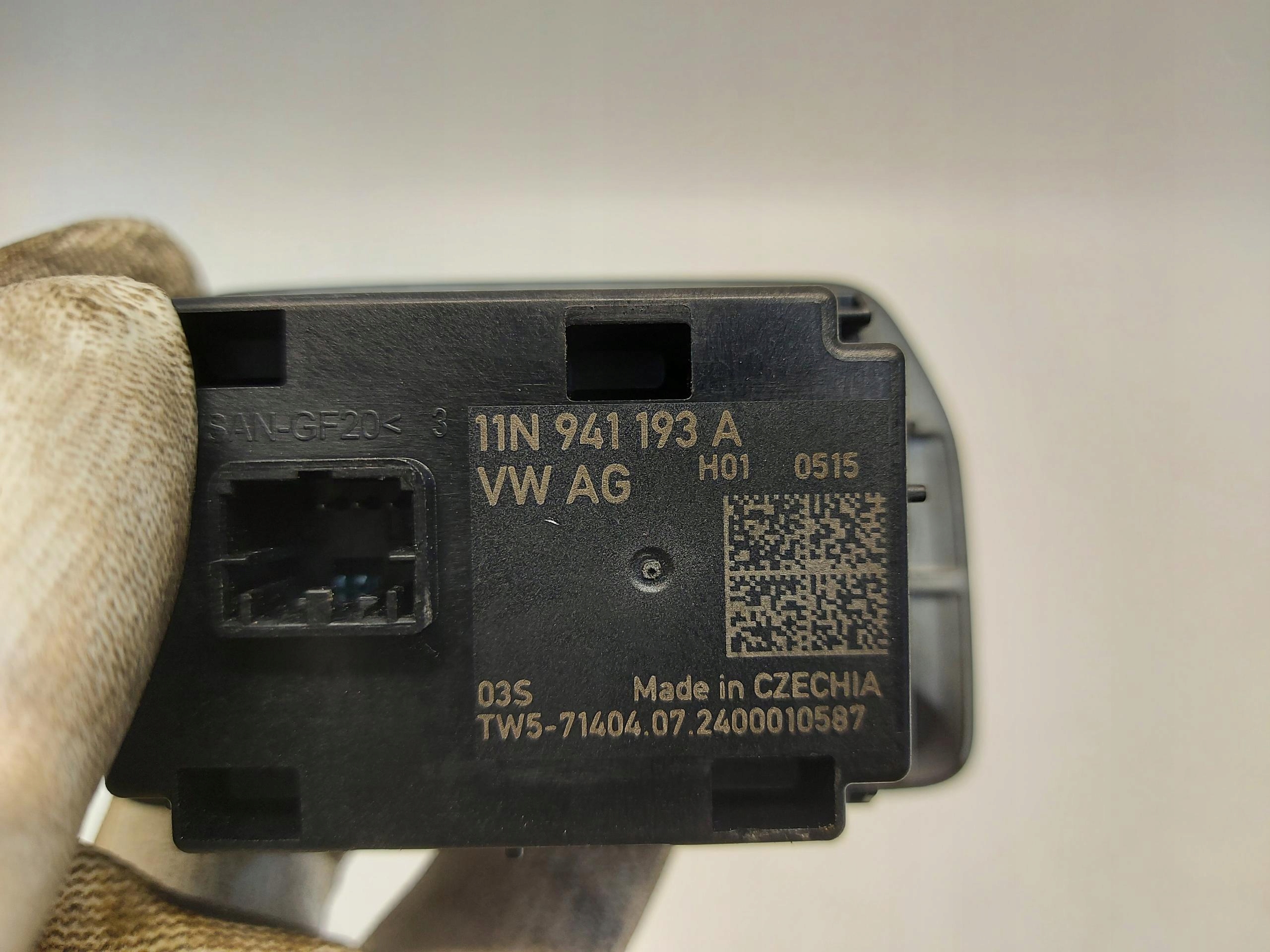 Ford Explorer VII R2KB, light switch 11N941193A