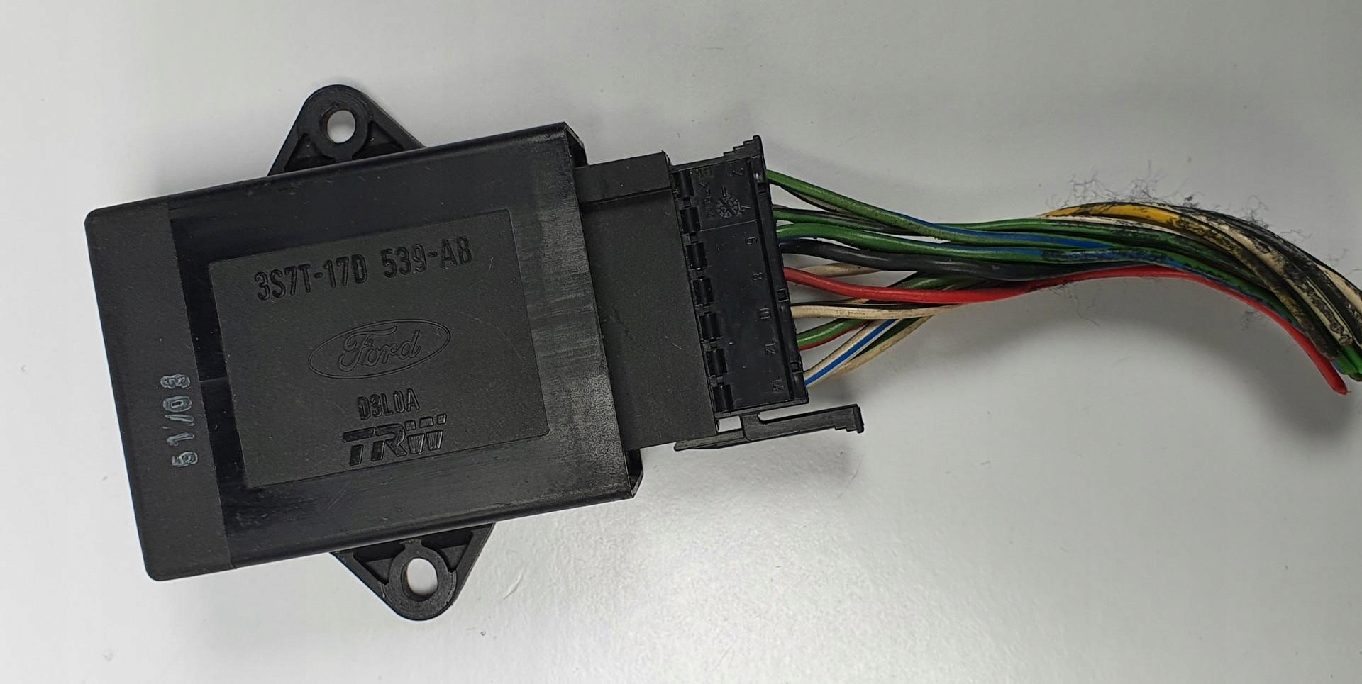 MODUŁ PRZEKAŹNIK ŚWIATEŁ FORD MONDEO MK3 3S7T-17D539-AB za 40.00PLN z ...