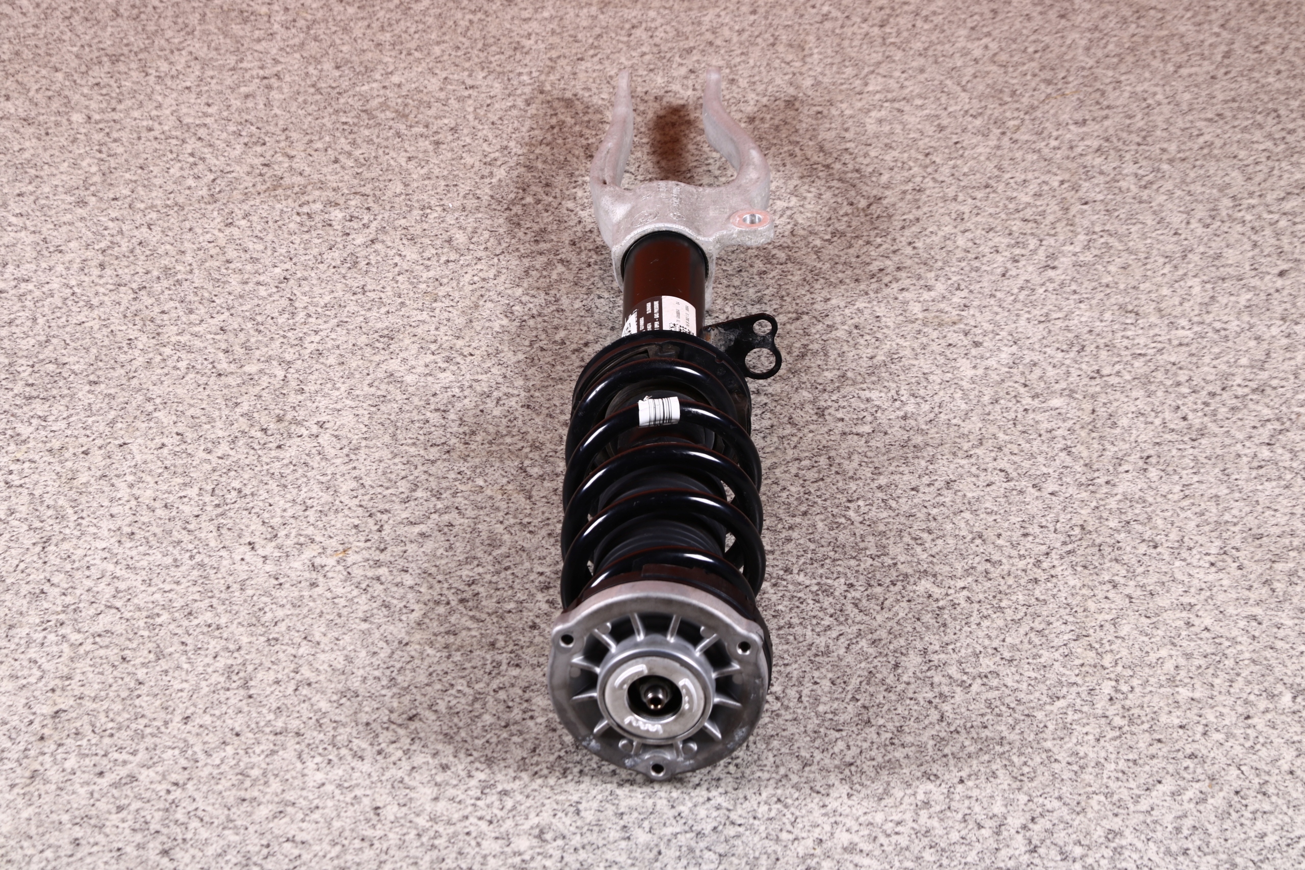 BMW G31 shock absorber right front front SPORT 6880084 1041 km !!!