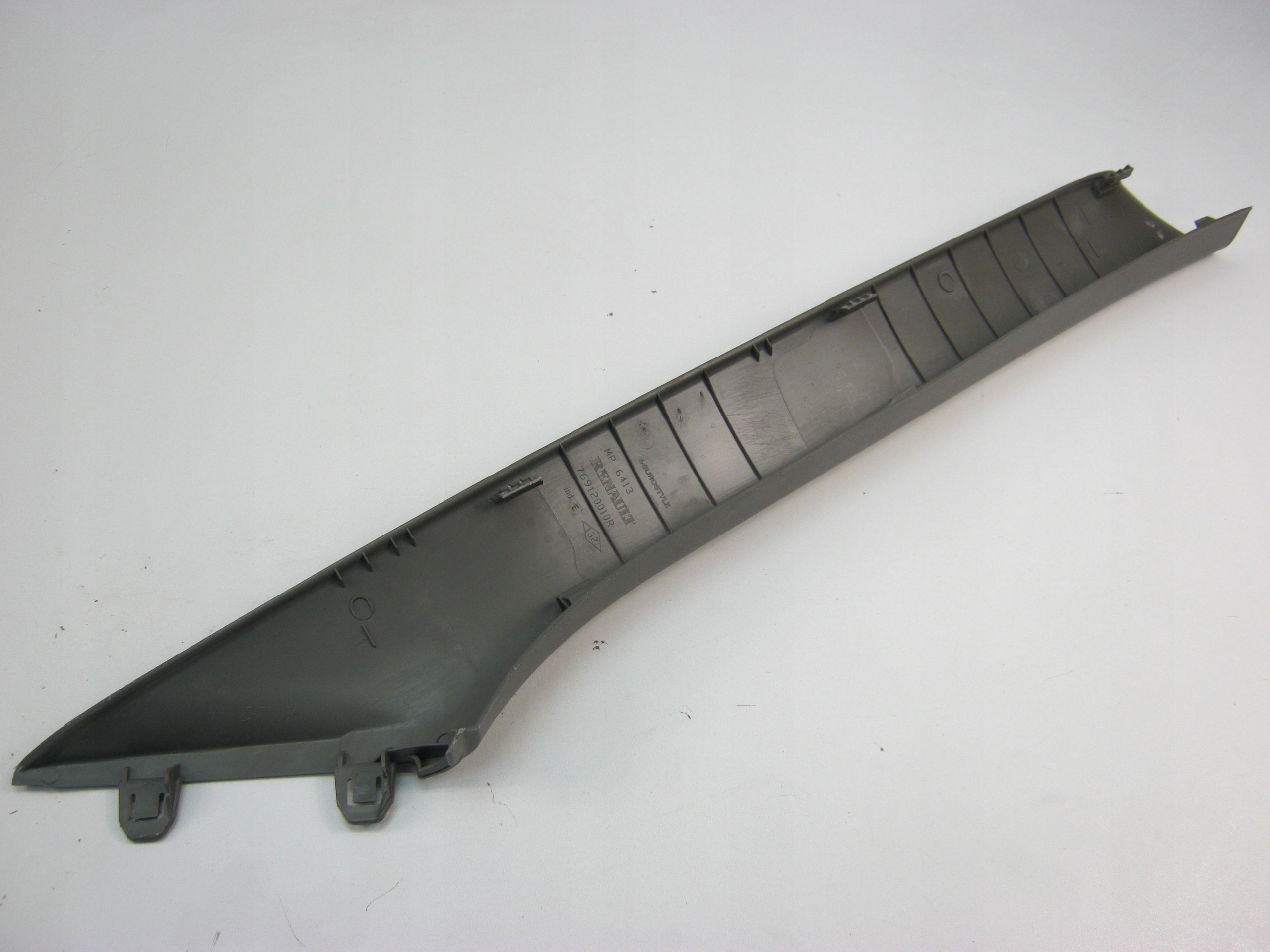 cover SLUPKA left MASTER III NV400 769120010R