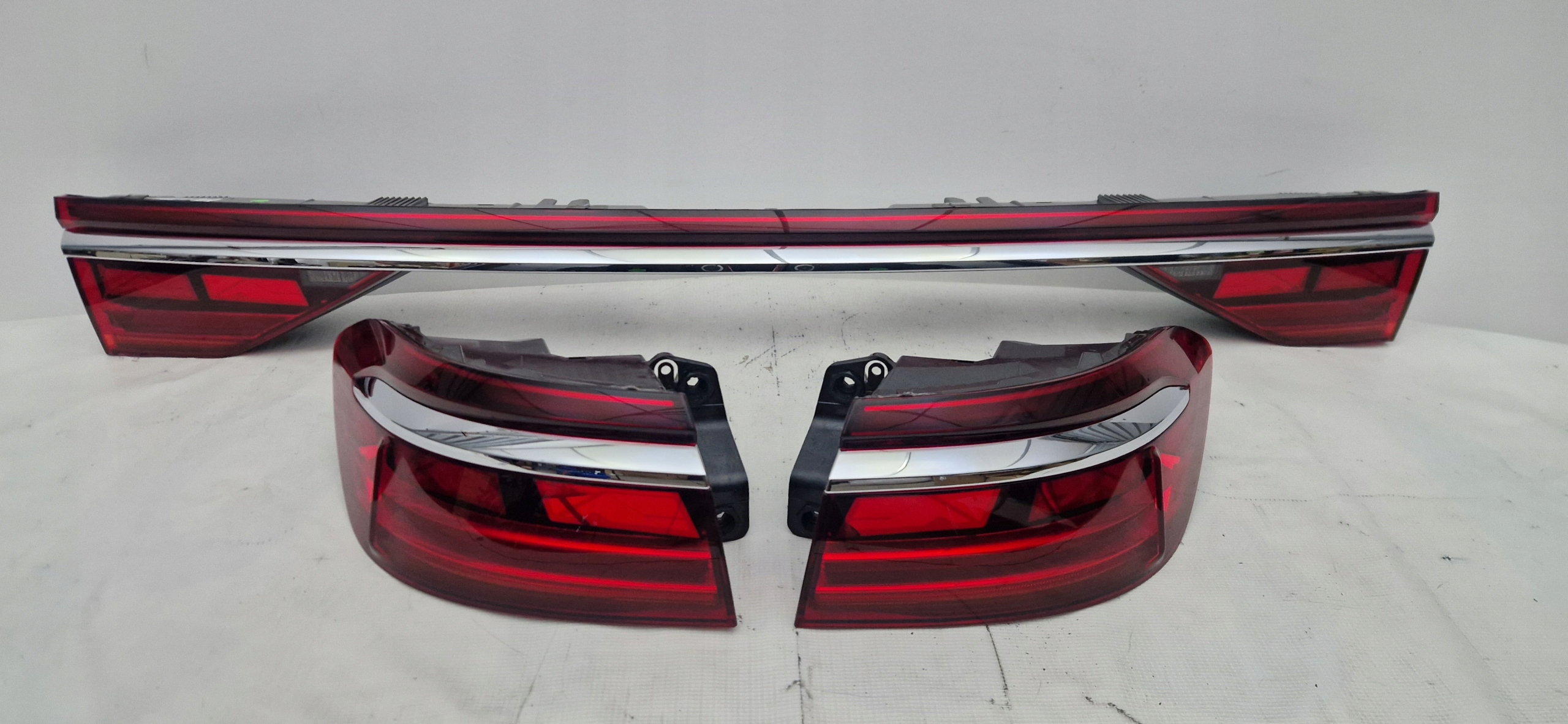 AUDI A8 D5 FULL LED OLED MATRIX LAMPA LAMPY TYLNA PRAWA LEWA BLENDA