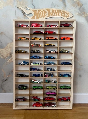 вертикальна полиця для іграшкових автомобілів табличка Hot WHEELS код виробника 60s