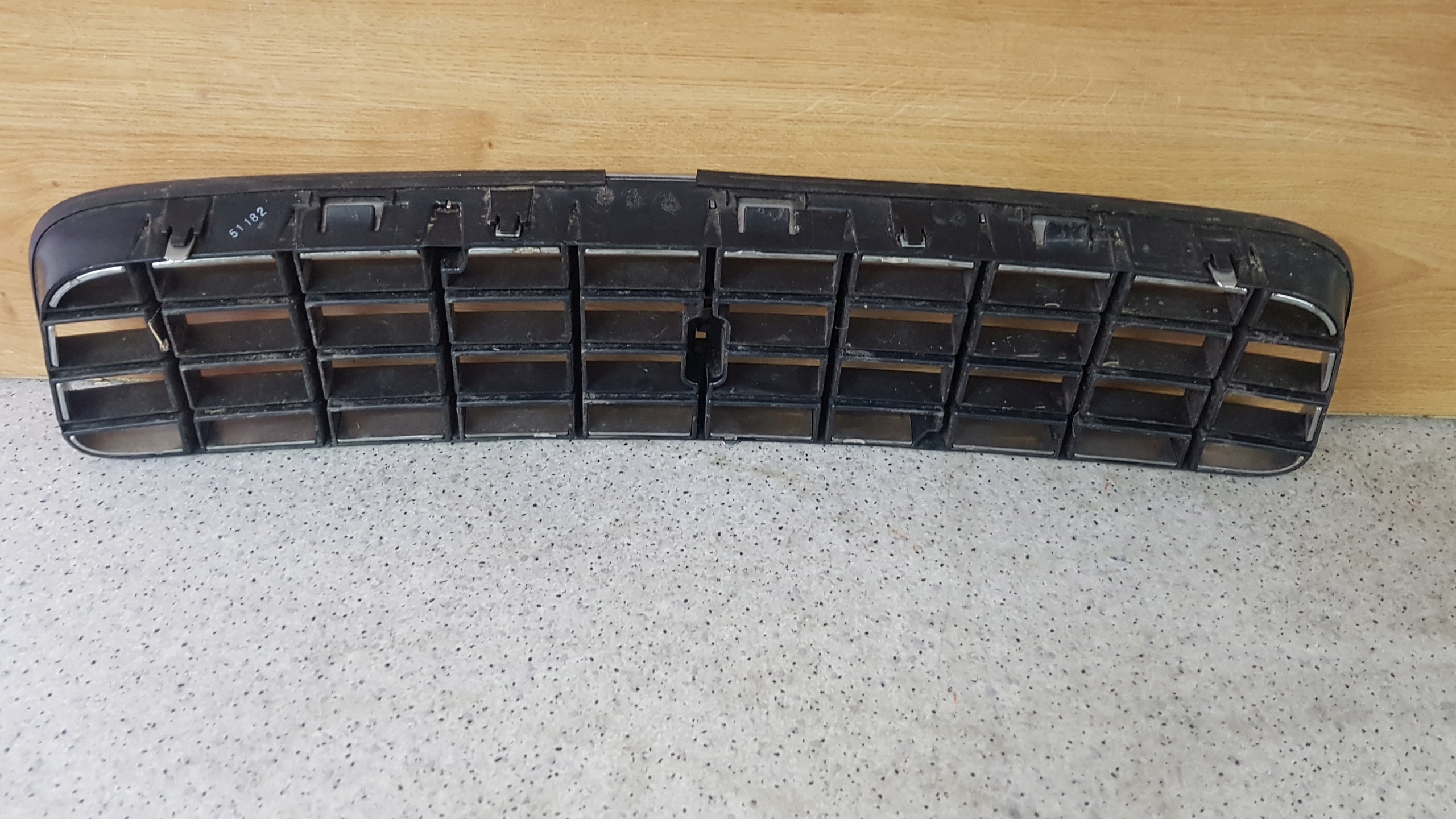 VOLVO XC90 front PREKLADgrill D 96