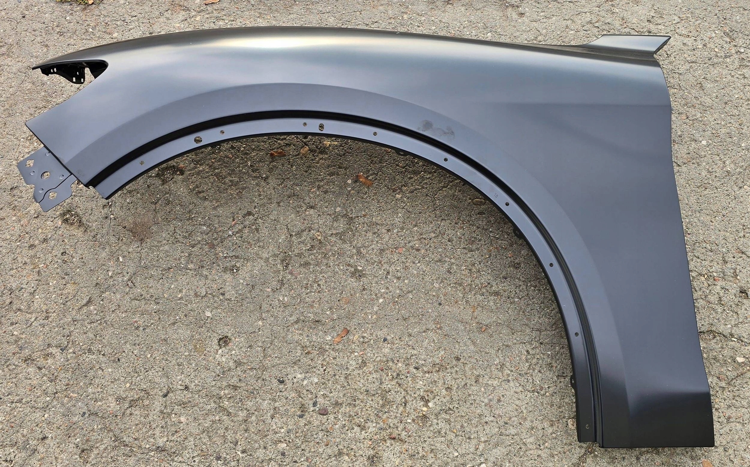 Alfa Romeo Stelvio front side left fender new