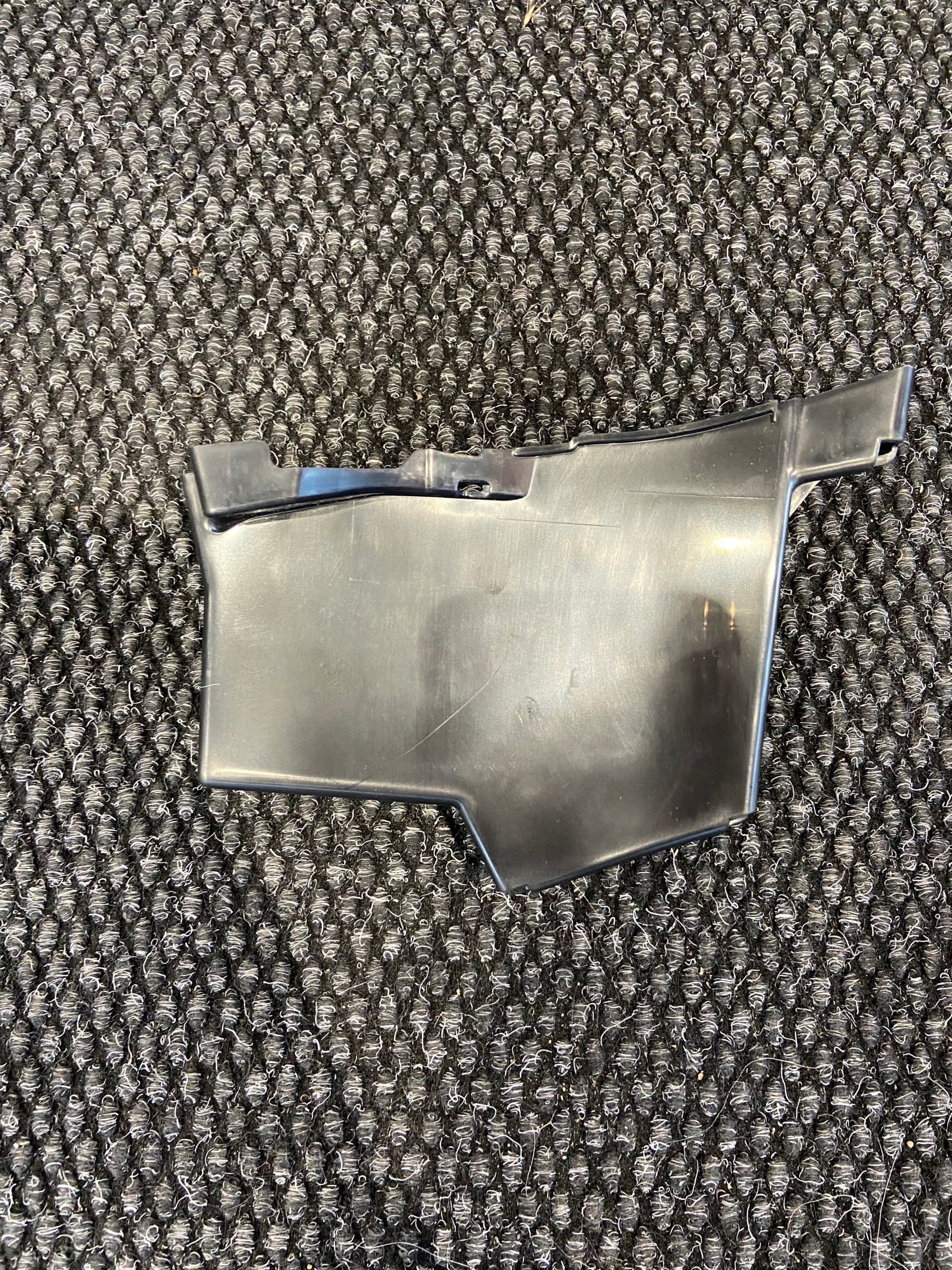 Plastik na dokumenty YAMAHA R1 model 2020-2023 Producent Yamaha OE