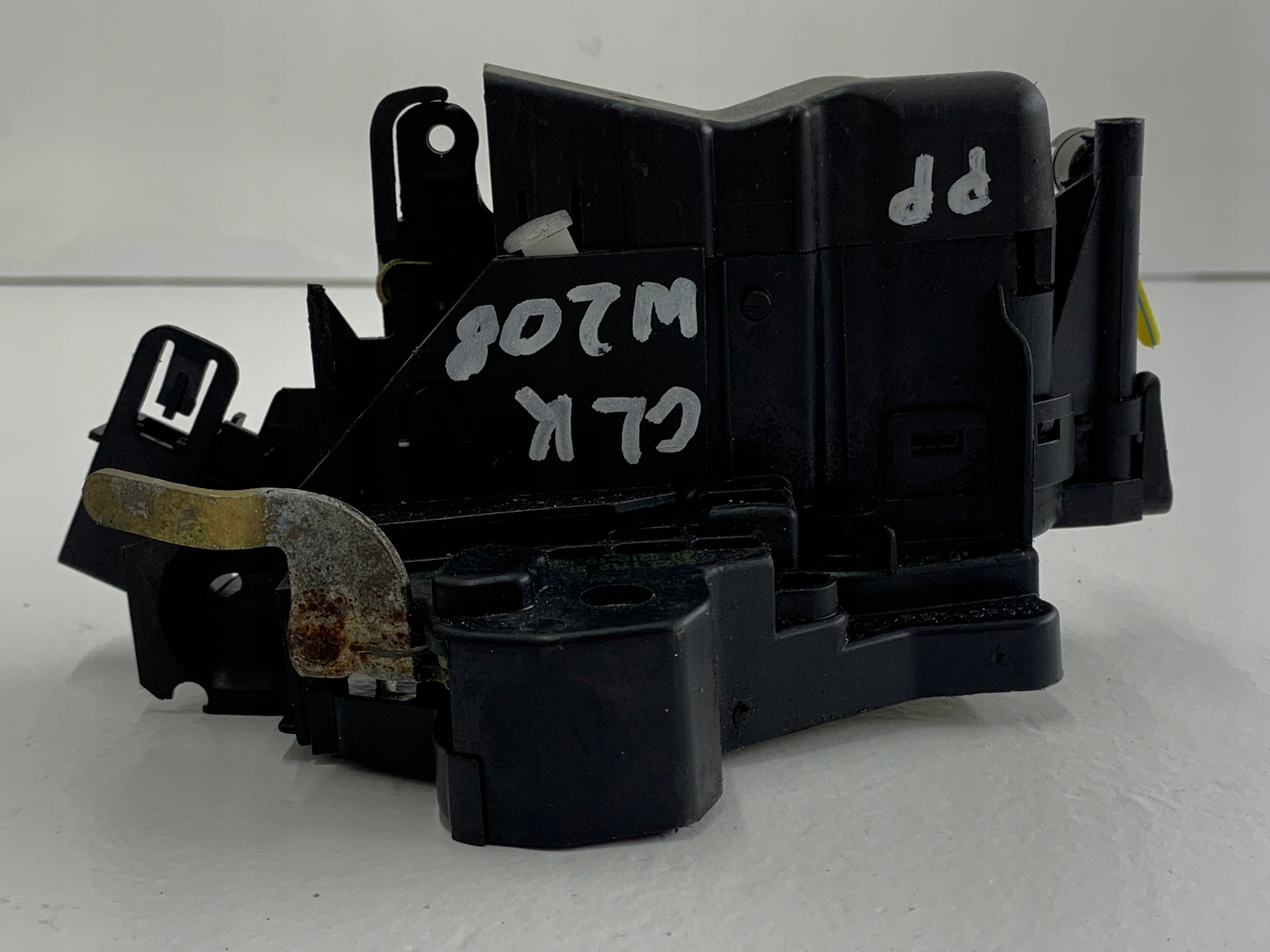 MERCEDES CLK W208 lock door right front 2087200435