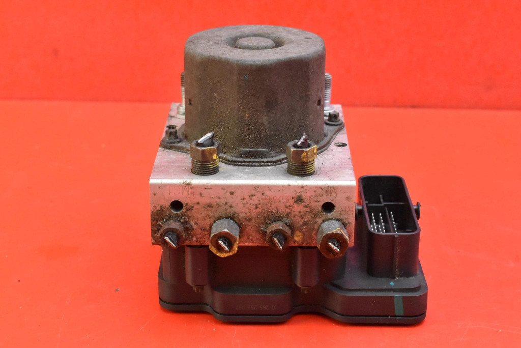Pompa ABS 1037797-00-C TESLA MODEL S P85D AWD 12-20