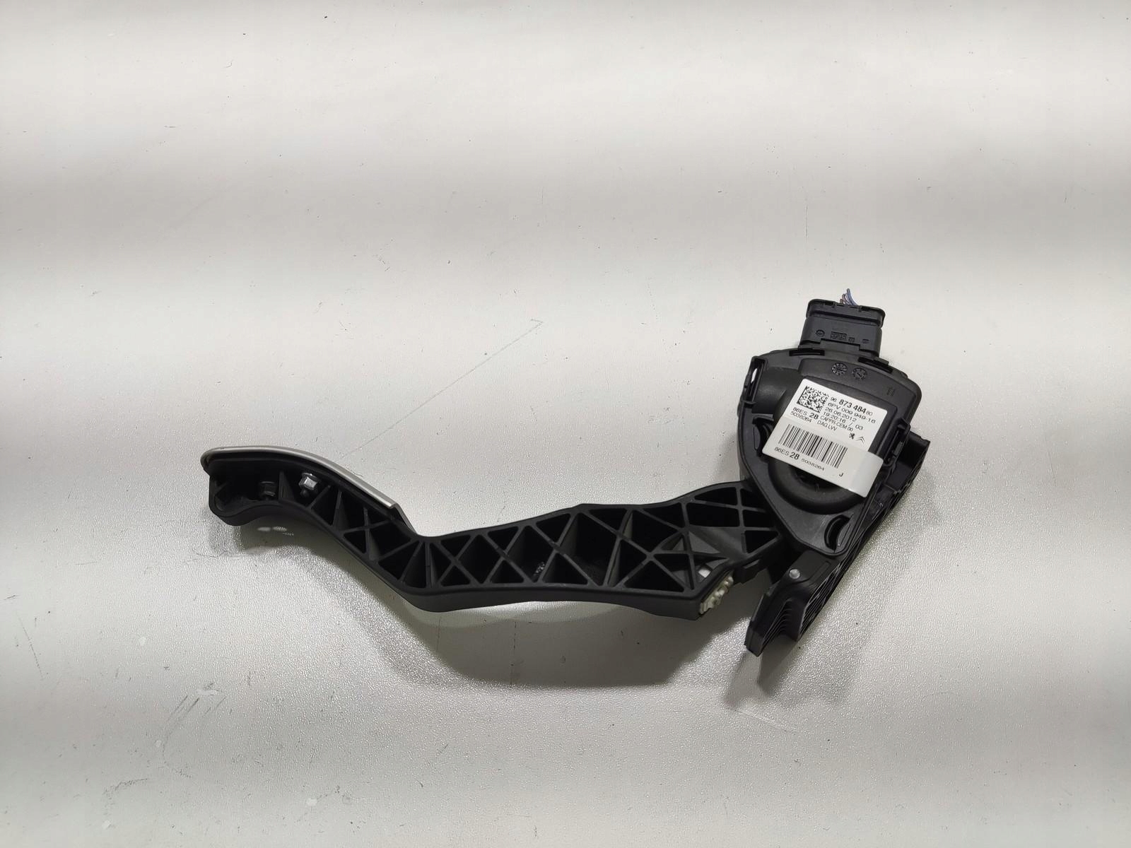 accelerator pedal PEUGEOT RCZ 1.6 THP 2009-2015 9687348480