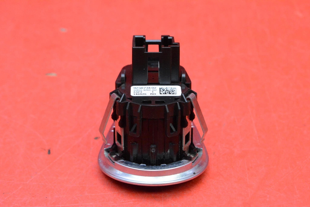 ignition key button START/STOP 5810511500 BMW 4 F36 2.0D 150 KM 13-17