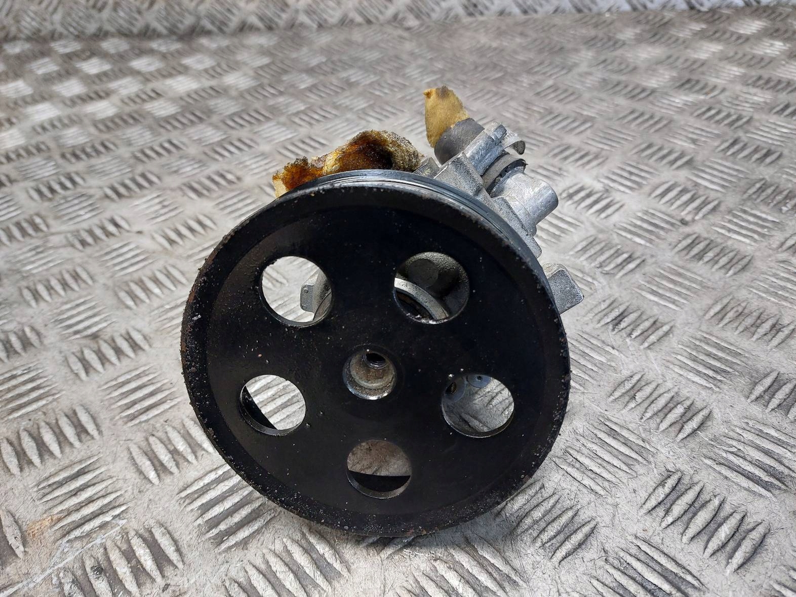 servo pump AUDI A4 B6 1.6 8V