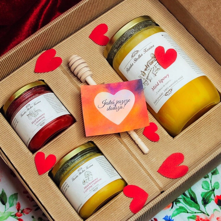 Levně Sada přírodních medů dárek Pasieka Słodka Kraina 2x250 g 1x1 kg