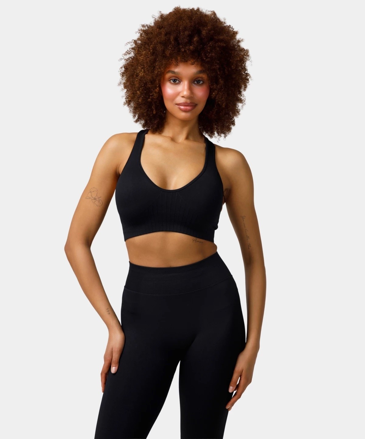 Biustonosz bezszwowy Carpatree Élite czarny C-esb-ca