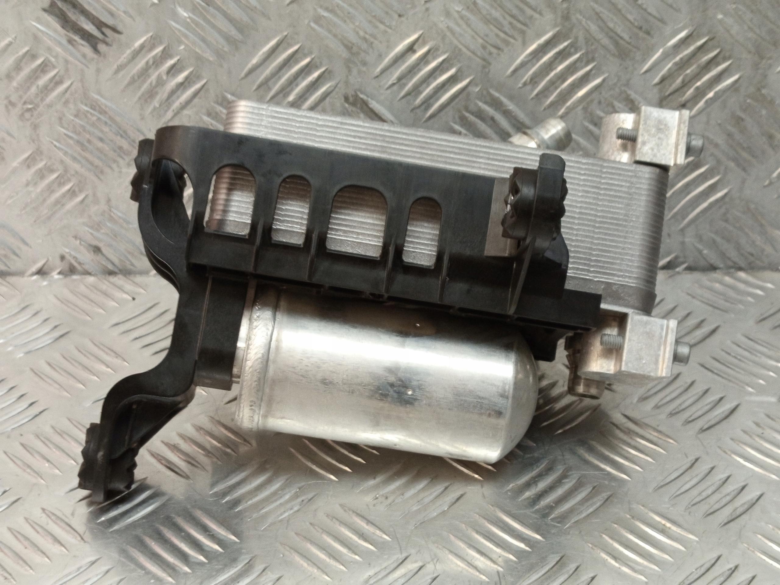 BMW I3L G28 I4 G26 конденсатор кондиционера 9476767