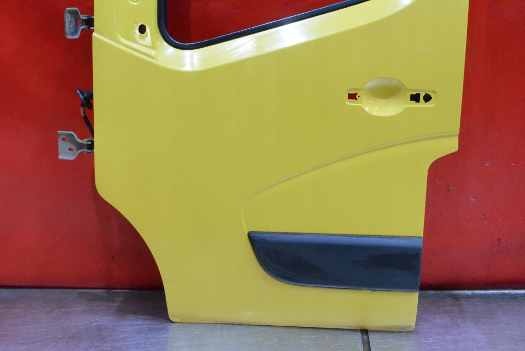 door left front front ZOLTE RENAULT MASTER 3 III LIFT 10-24