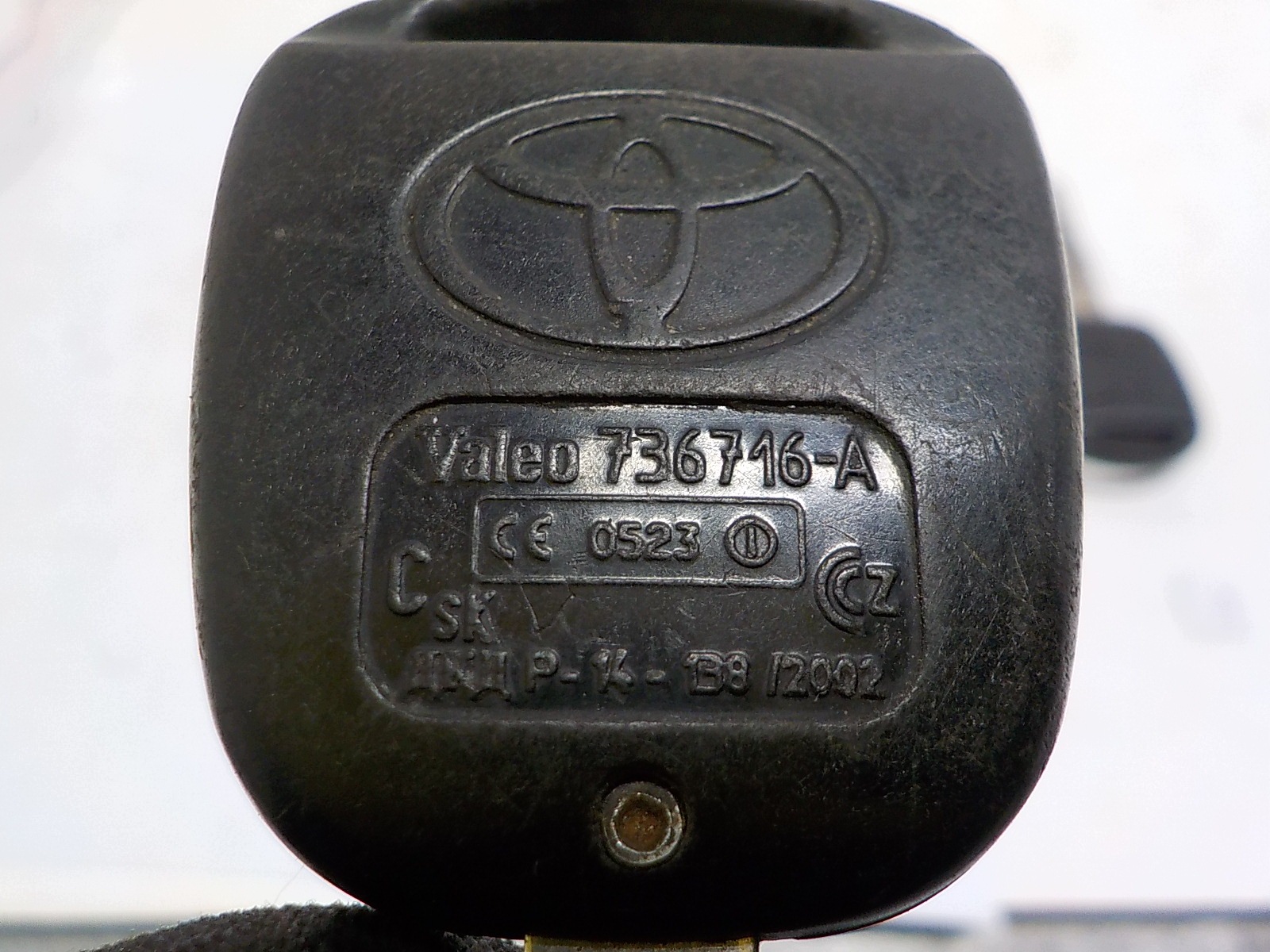 TOYOTA COROLLA YARIS AVENSIS key PILOT