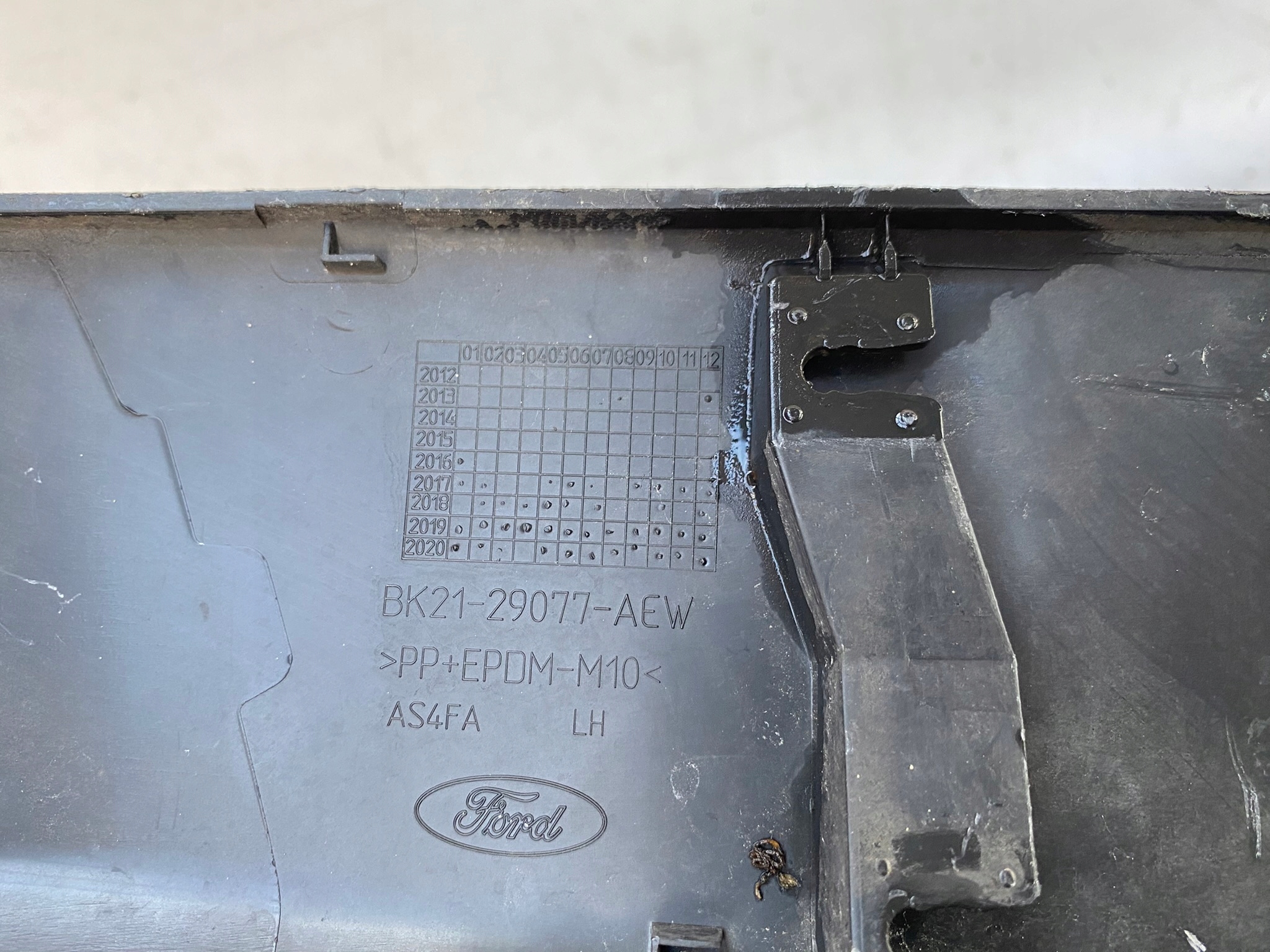 FORD TRANSIT CUSTOM and 1 15- moulding door left rear part side BK21-29077-AEW