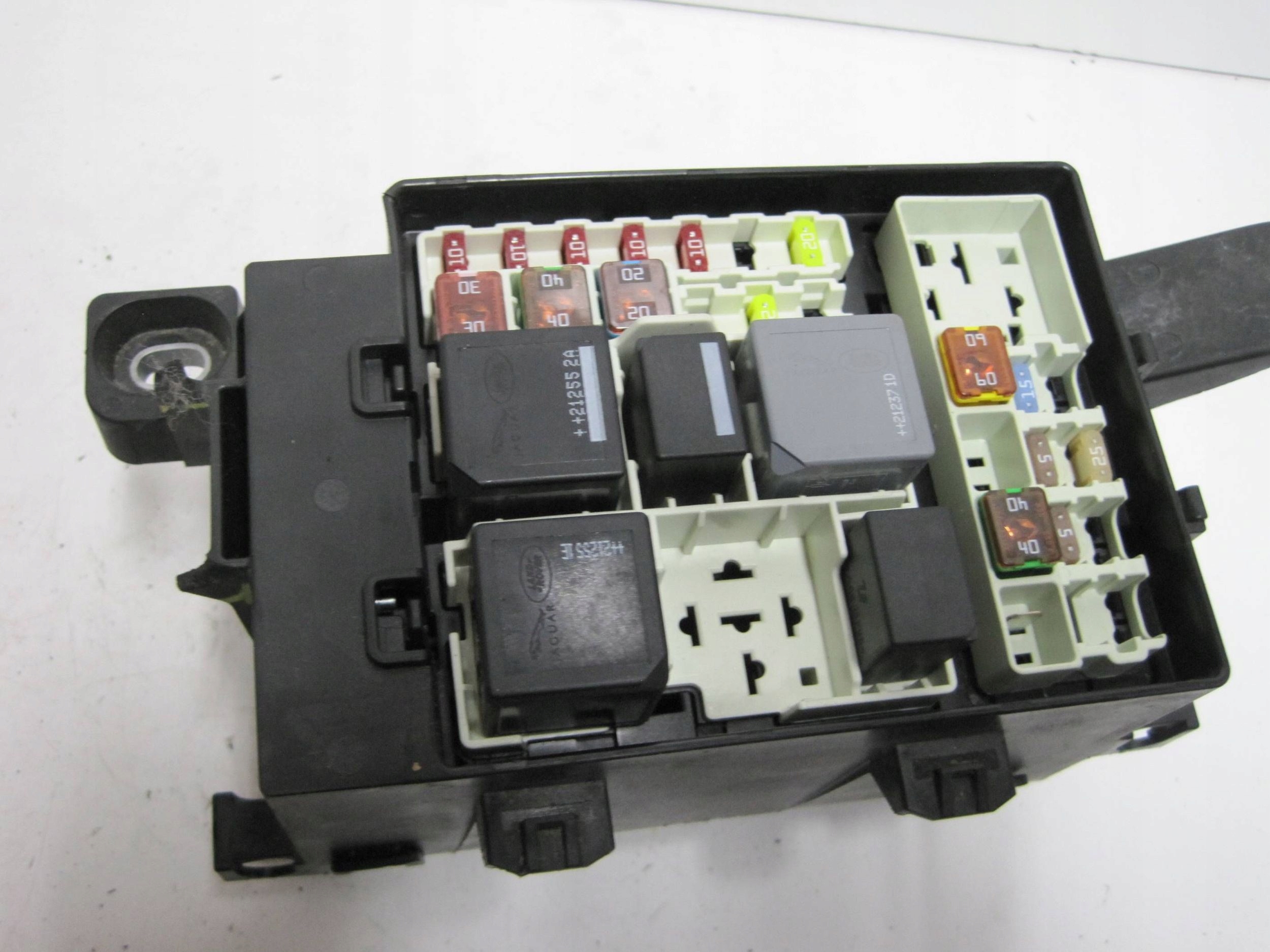 Module fusibles LAND ROVER JAGUAR- M8A2-14A076-CB