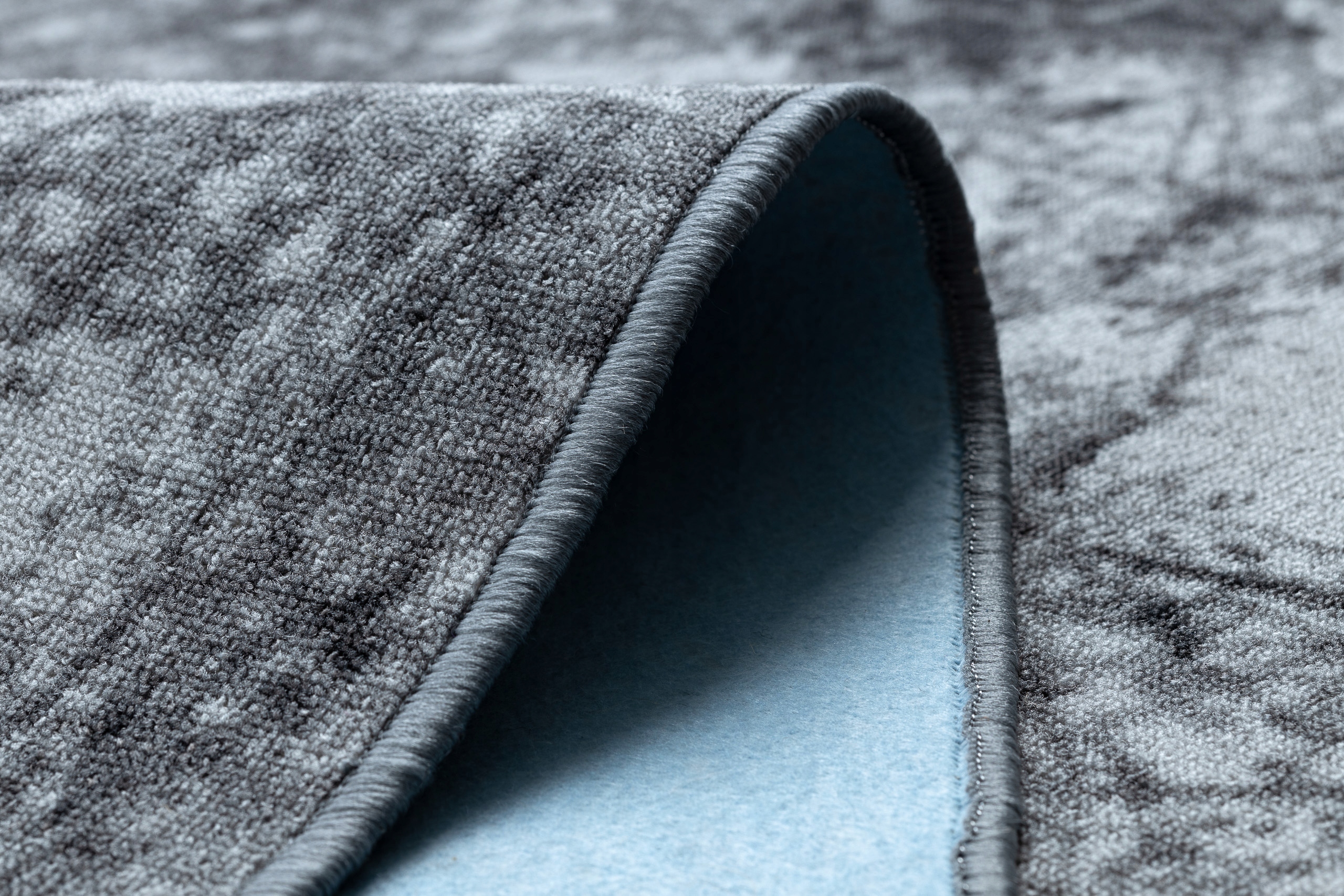 WYKŁADZINA DYWANOWA CONCRETE BETON 400 siwy ^*X781 Kod producenta X781