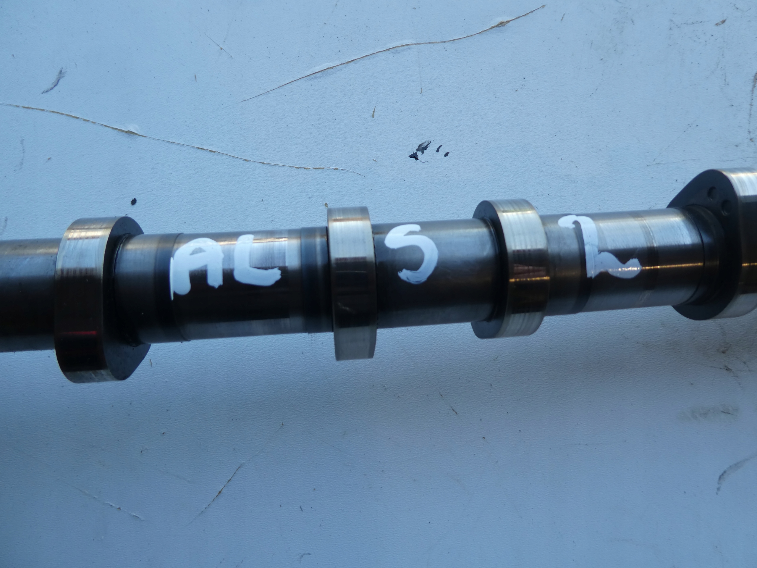 ARBRE À CAMES FORD RANGER 2.2 TDCI QJ2R