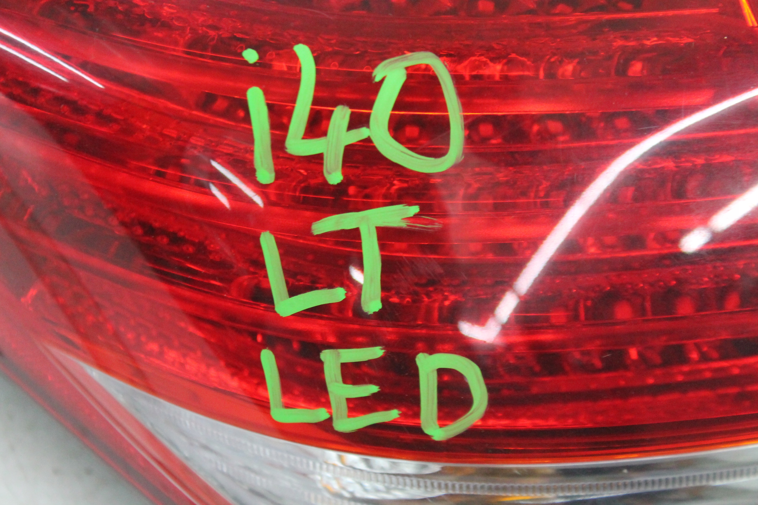 light left rear part left sedan HYUNDAI I40 11-14