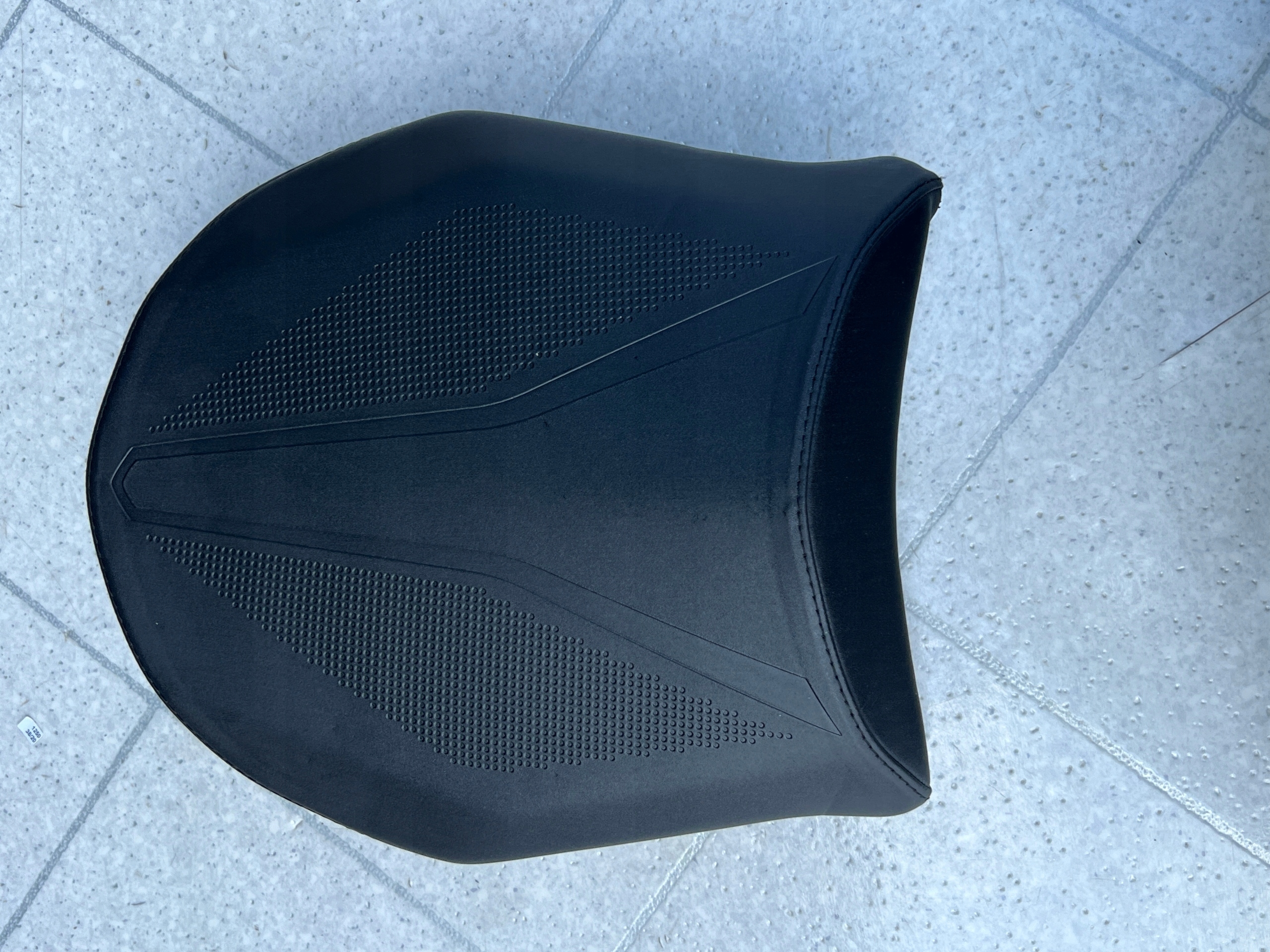 Sedadlo Pohovka pre spolujazdca Bmw R1200RS R1250RS R1200R R1250R bmw 8550756