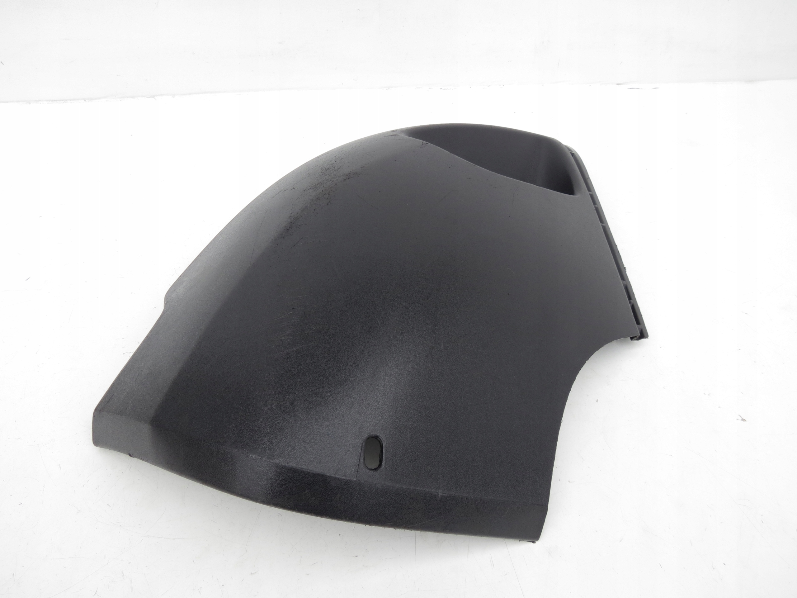 corner side of a bumper right front front 30678951 VOLVO XC90 and