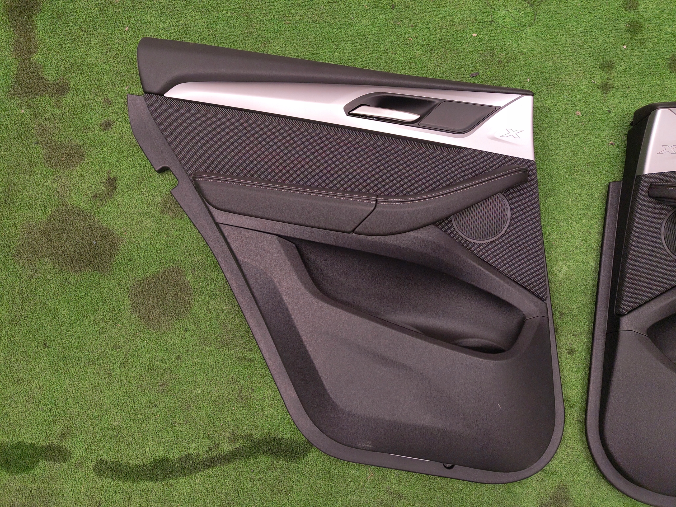 BMW X3 G01 side upholstery door rear part right left