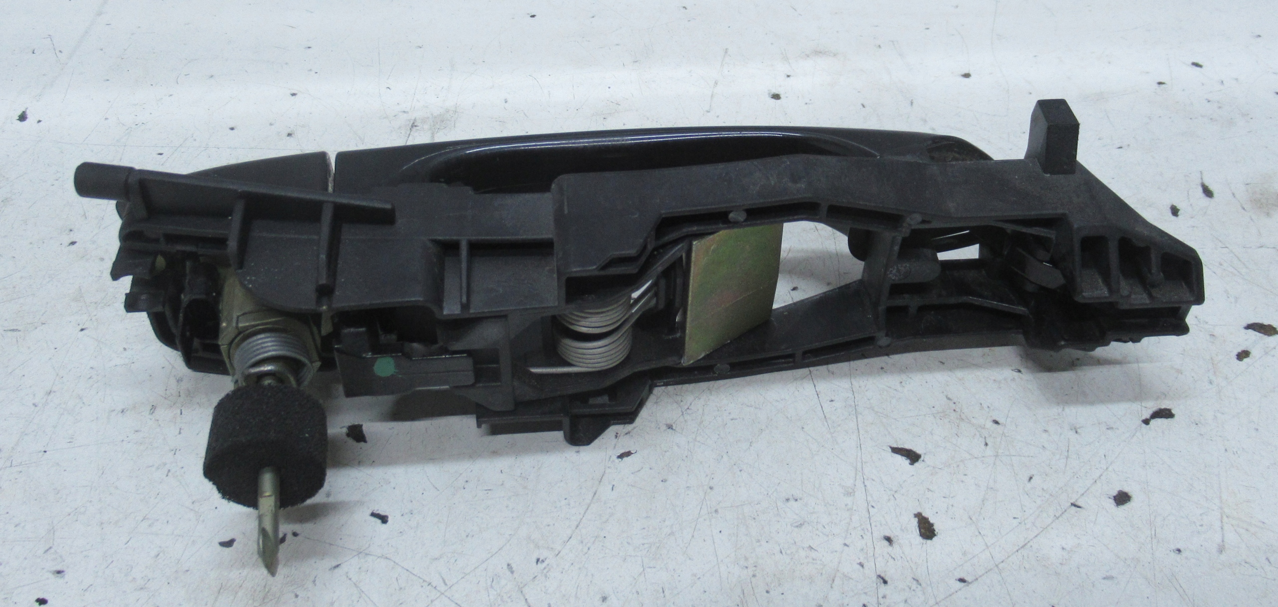 MERCEDES W203 COUPE handle left front 197