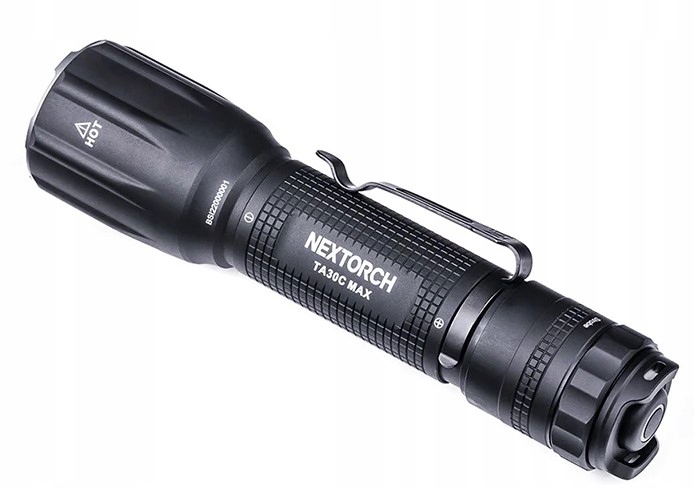 Latarka NEXTORCH TA3C MAX 3000lm 390m USB-C IPX8 Cechy dodatkowe klips do mocowania ładowanie USB wodoodporność wstrząsoodporność