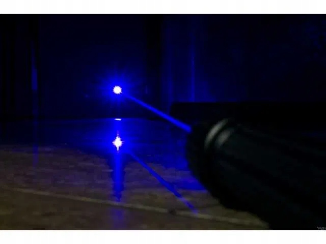 LASER NIEBIESKI PODPALAJĄCY MIECZ+Disco Marka Inna