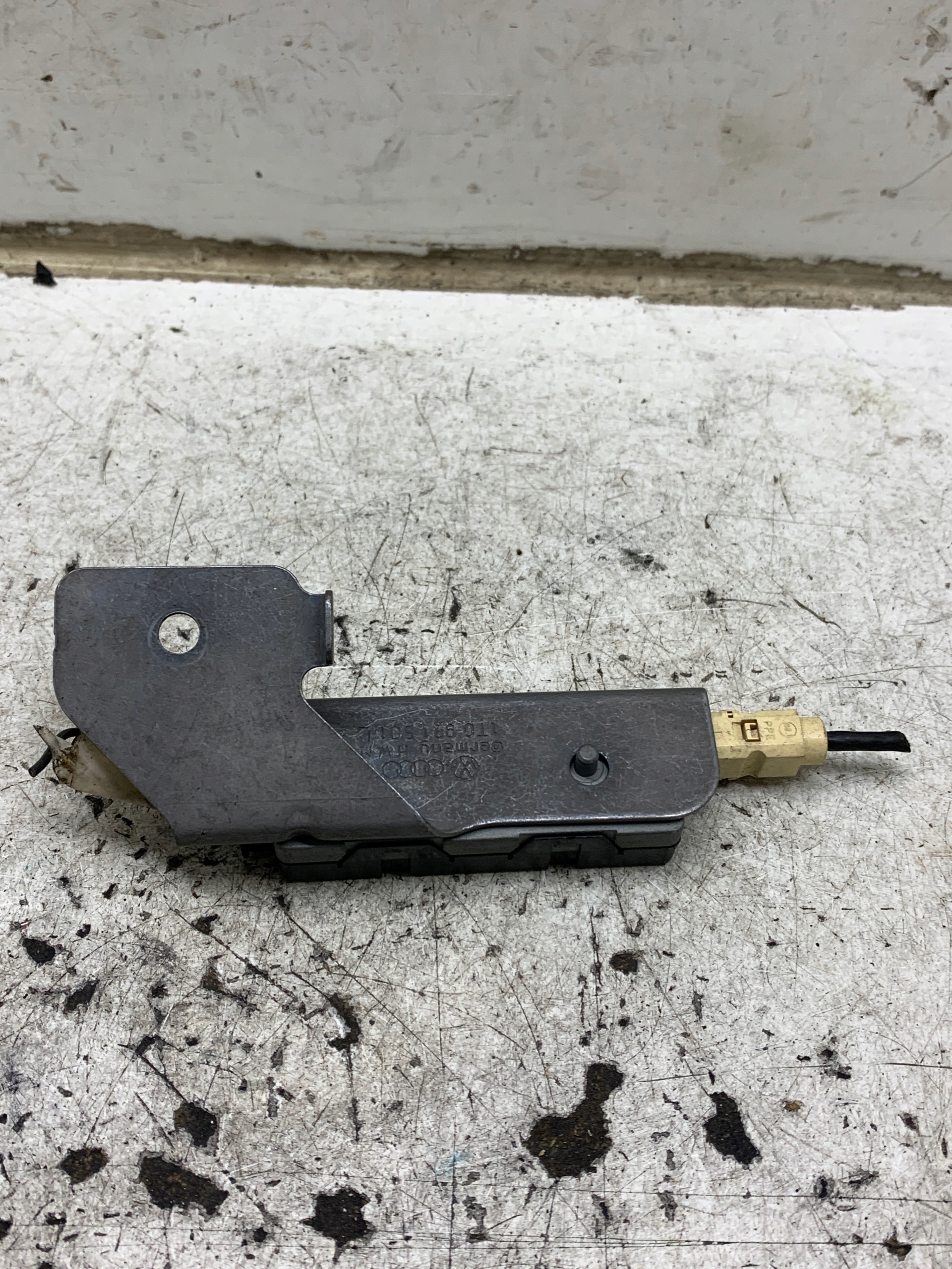 antenna amplifier 1T0035577 VW
