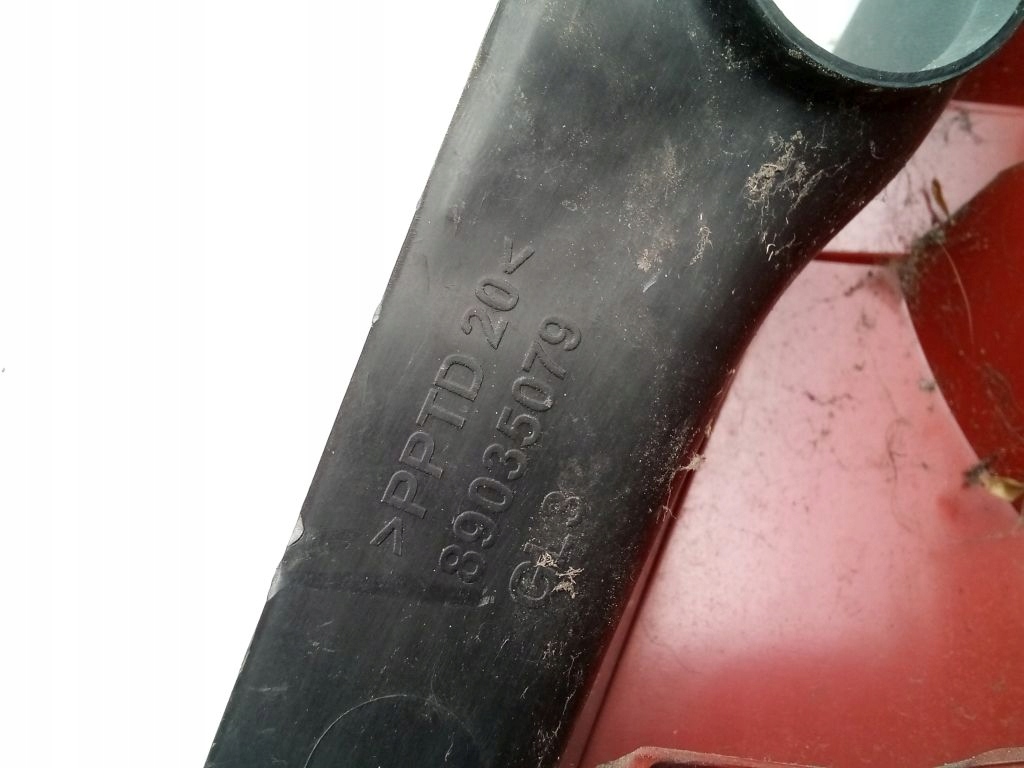 Renault Clio III 3 HB 3D light left rear part rear 89035079
