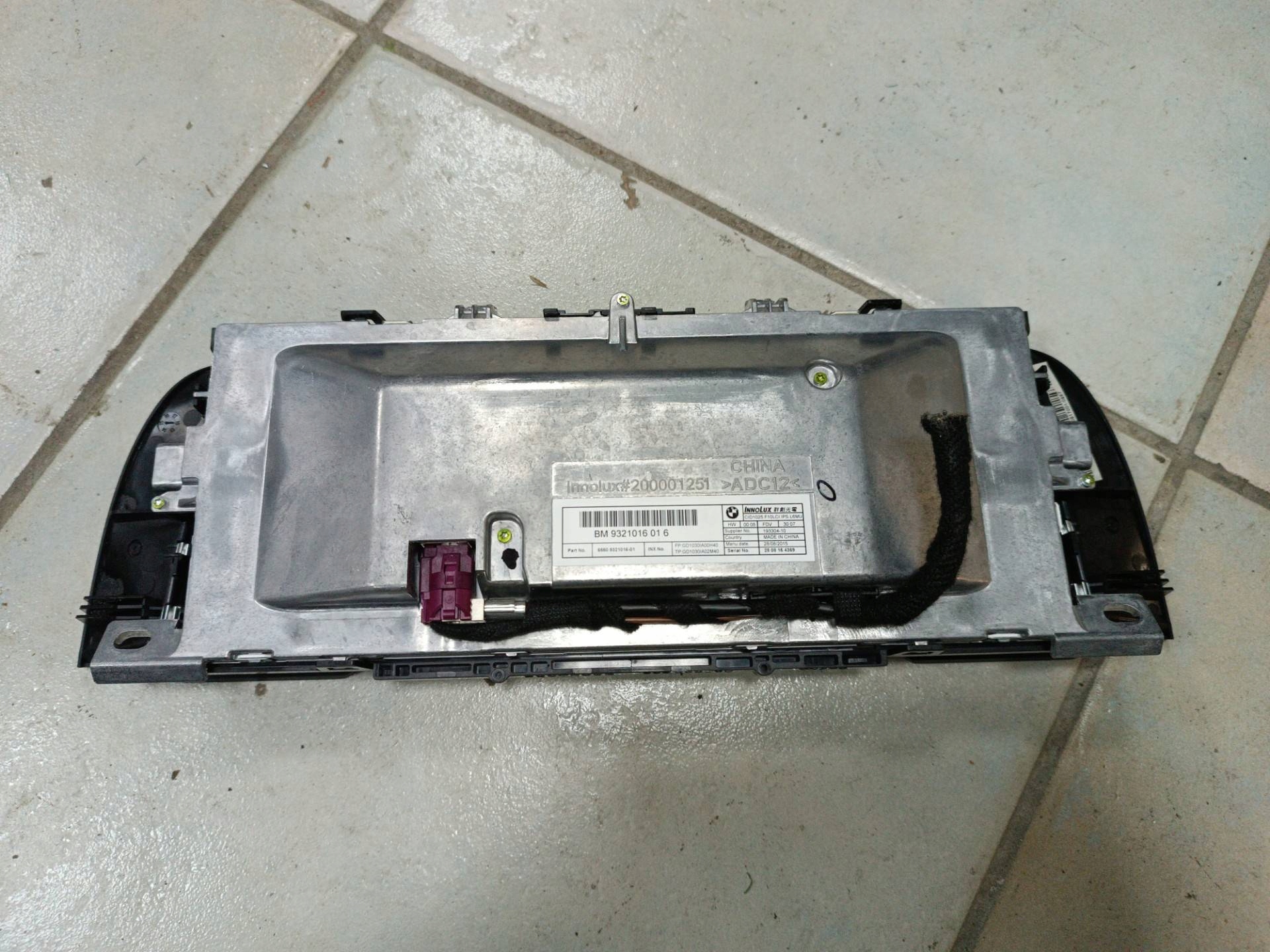 Monitor wyświetlacz BMW 5 F07/F10/F11 facelift F10 2016 9321016016 Producent części BMW OE