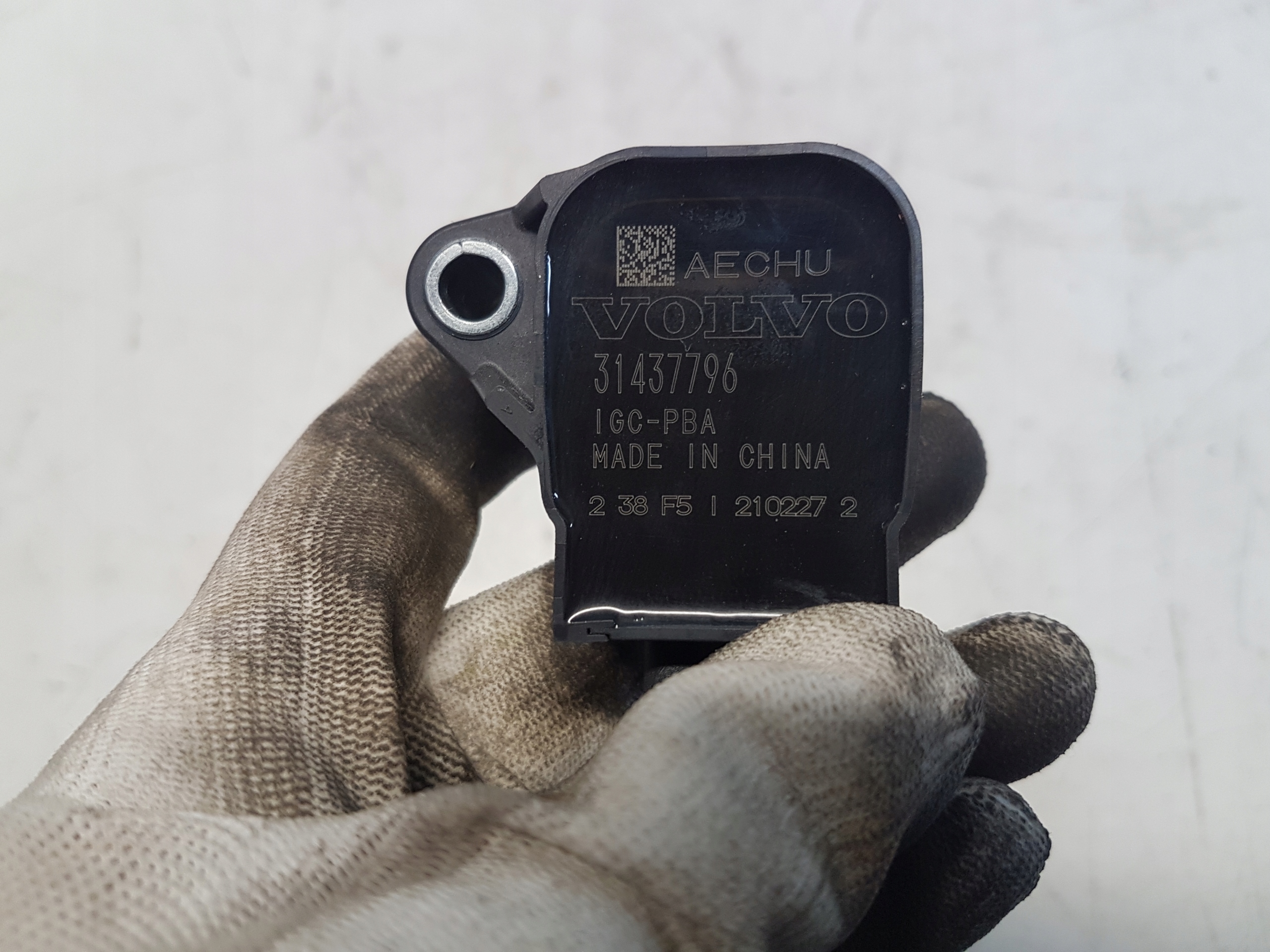 VOLVO XC40 T3 coil ignition 31437796