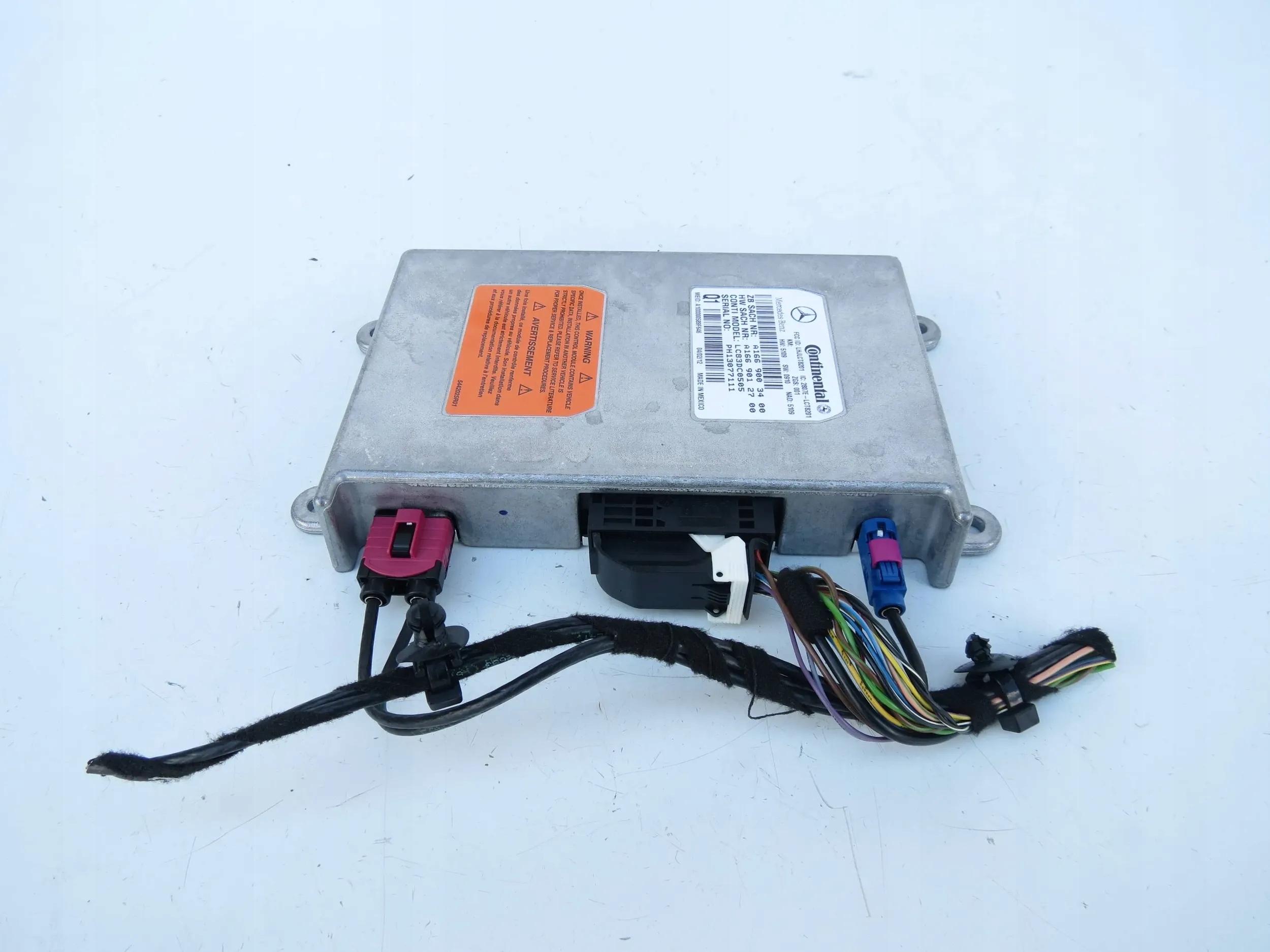 module control unit BLUETOOTH A1669003400 MERCEDES CLS W218
