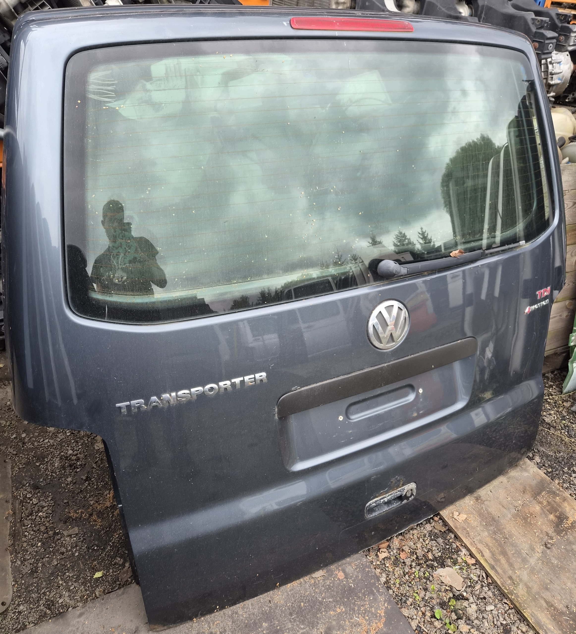 trunk door cover boot rear part VW T5 T5 LIFT LD7U
