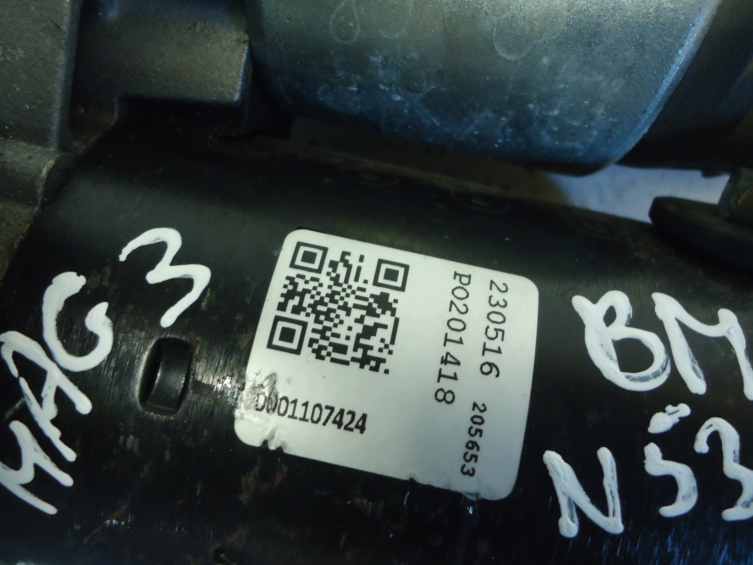 BMW 5 E60 E61 2.5 2007 N53B25A starter 0001107424